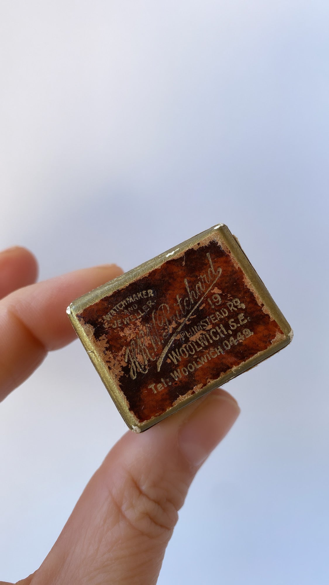 H R Pritchard, Woolwich, little brown box