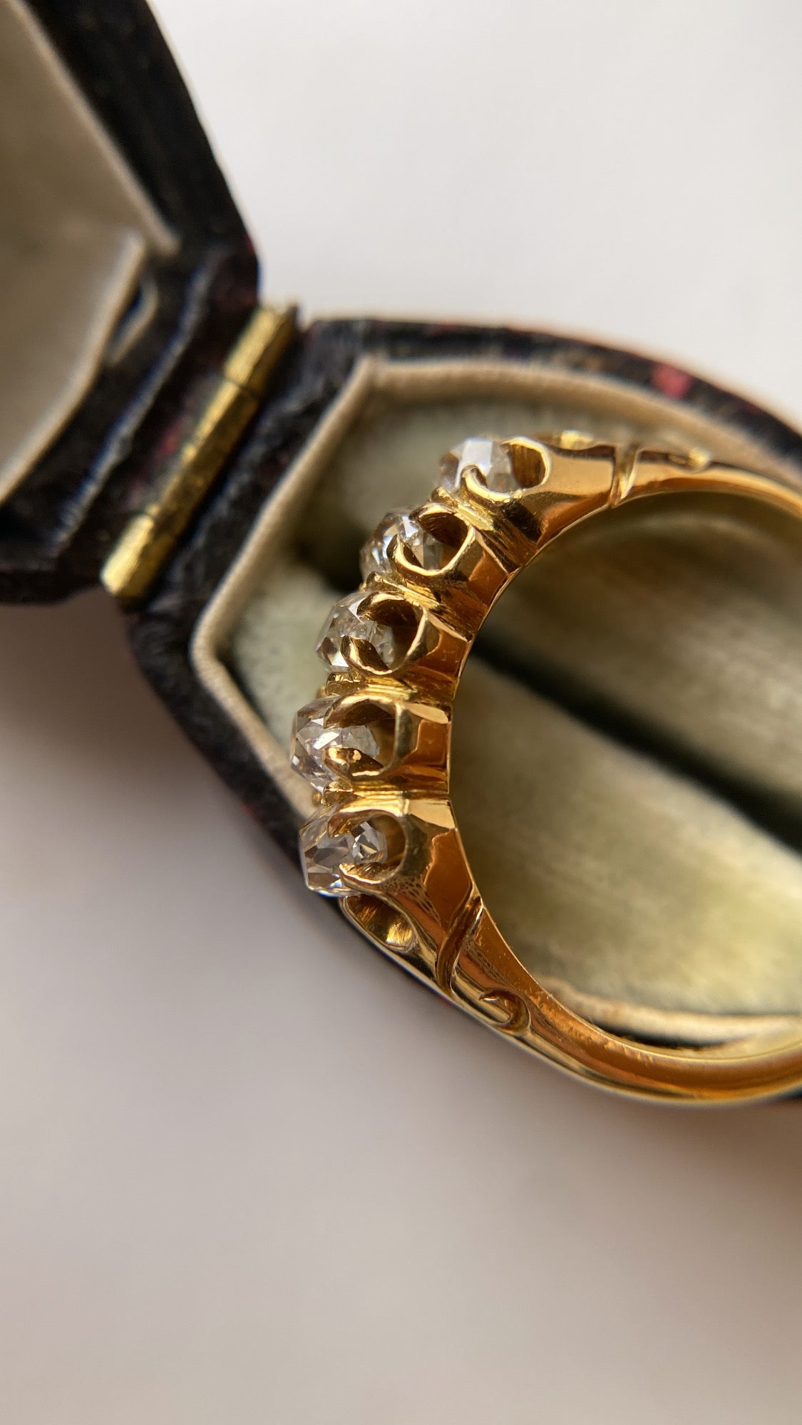 the chunky five stone diamond band