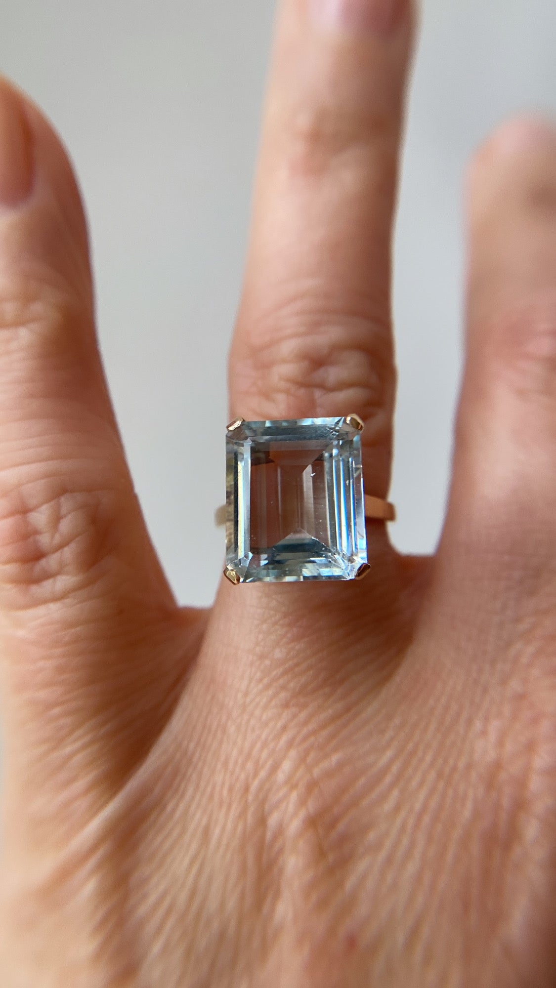 the art deco cocktail aquamarine