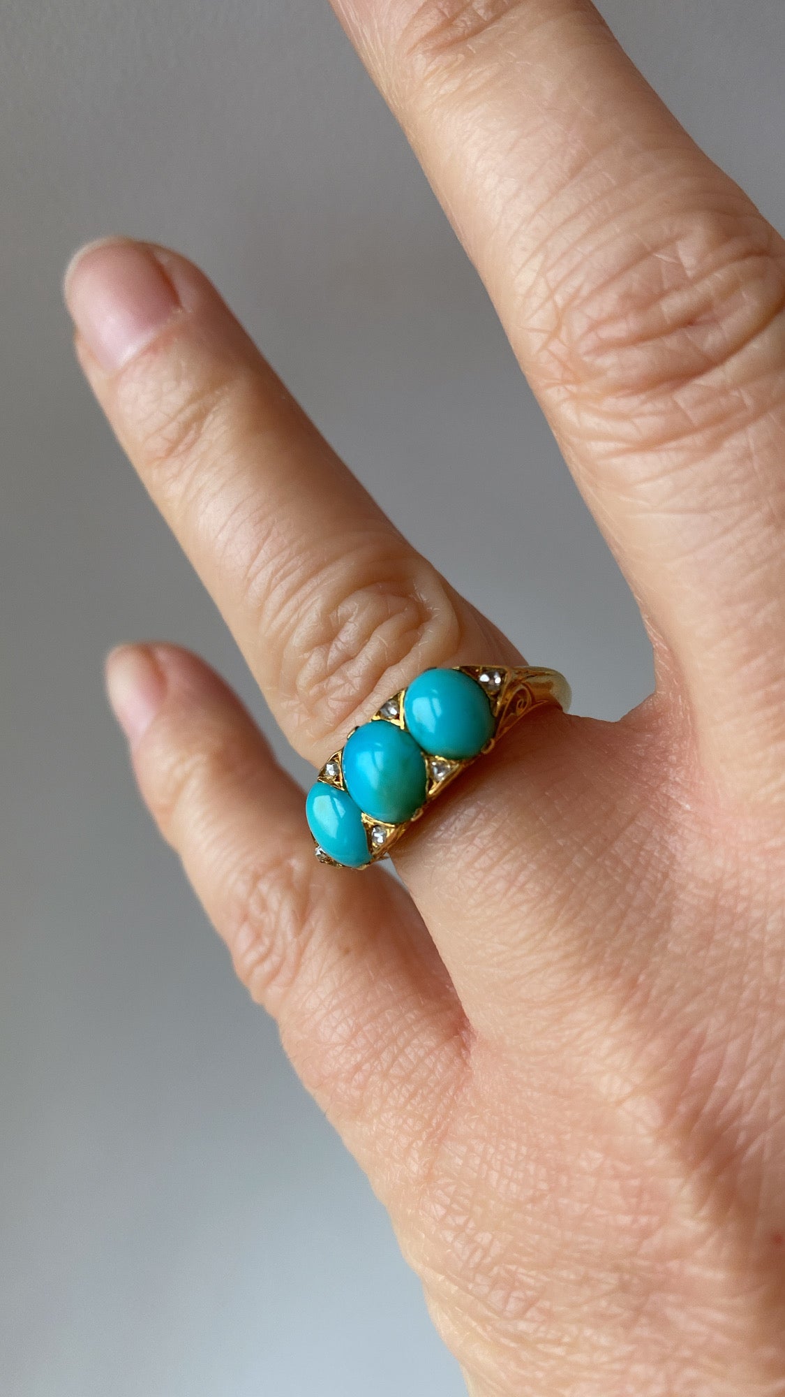 the turquoise three stone