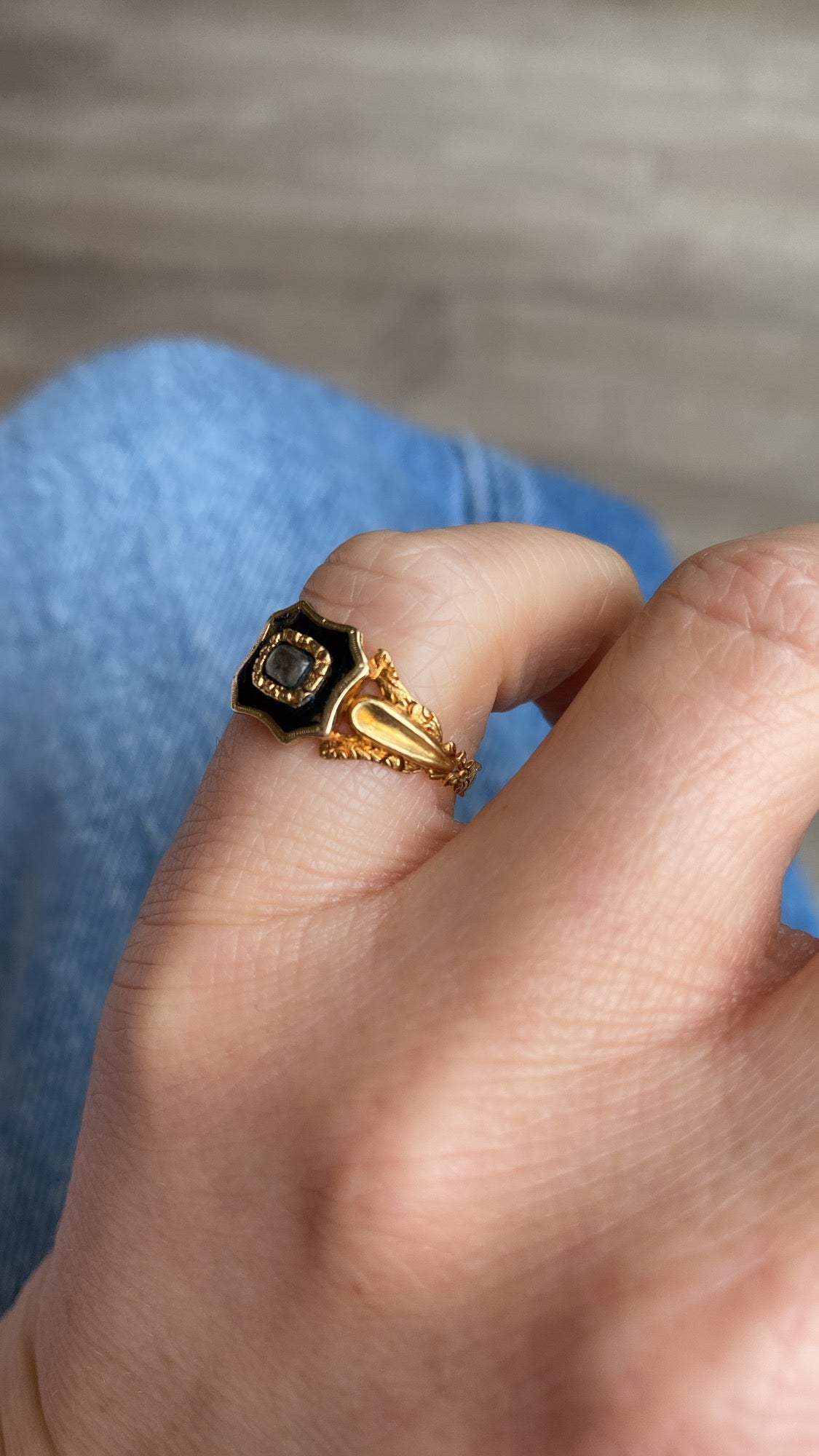 the Georgian mourning ring