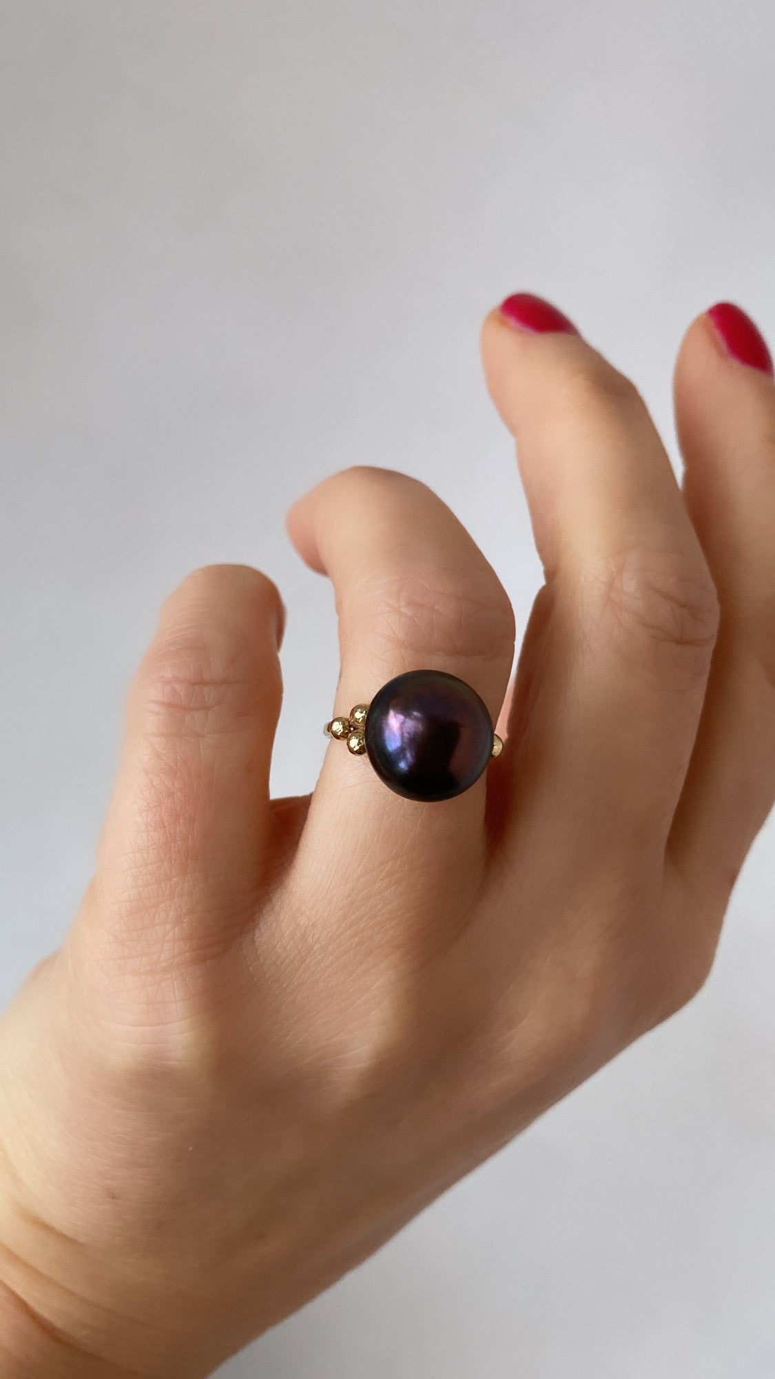 cultured black pearl ring
