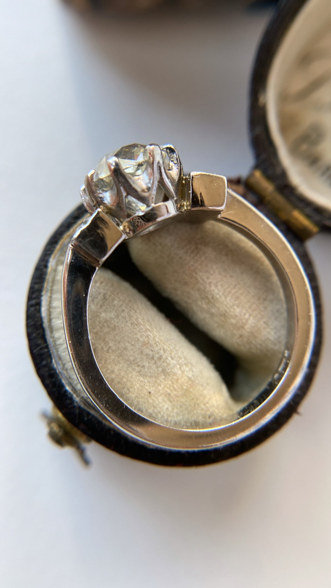 the elongated cushion cut