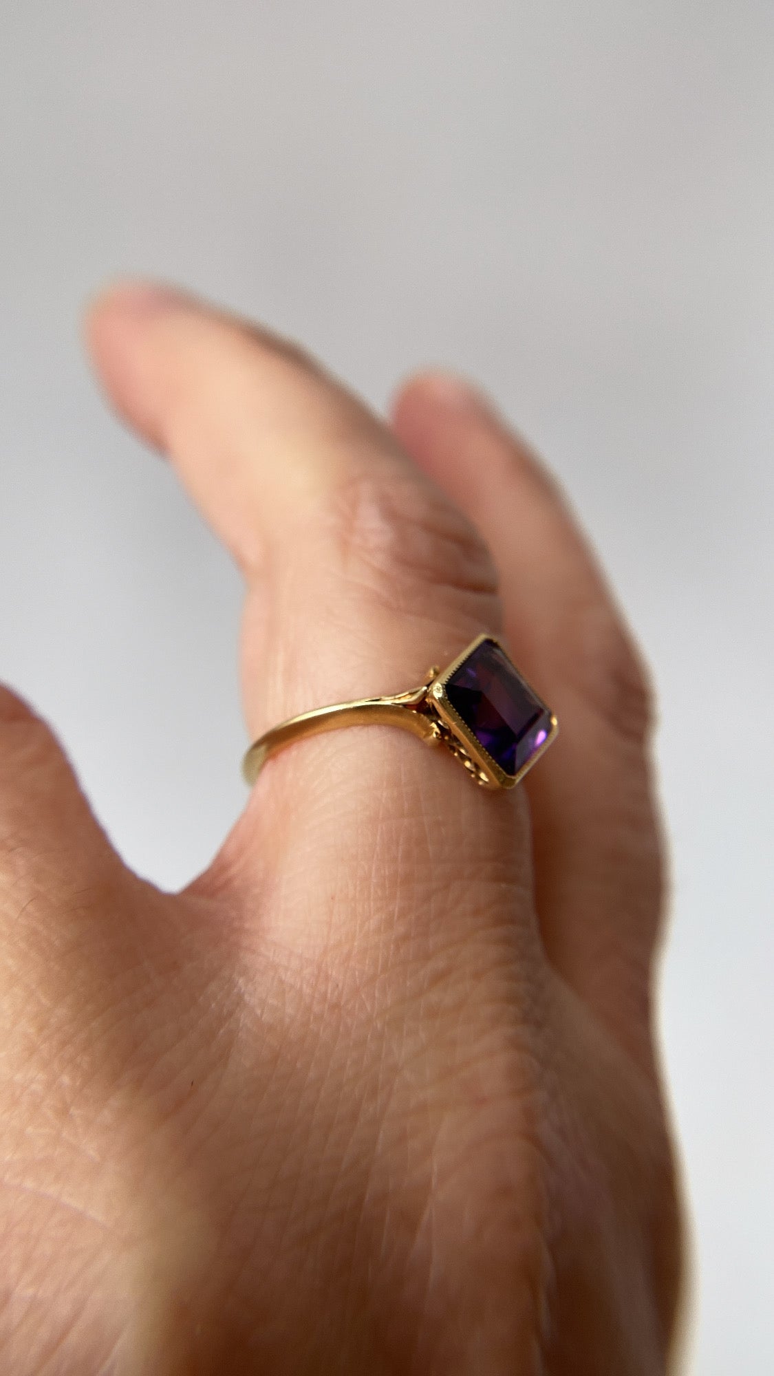 on hold// the square amethyst