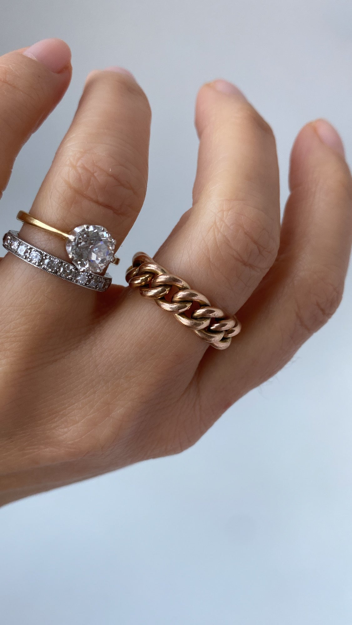 the antique chain ring