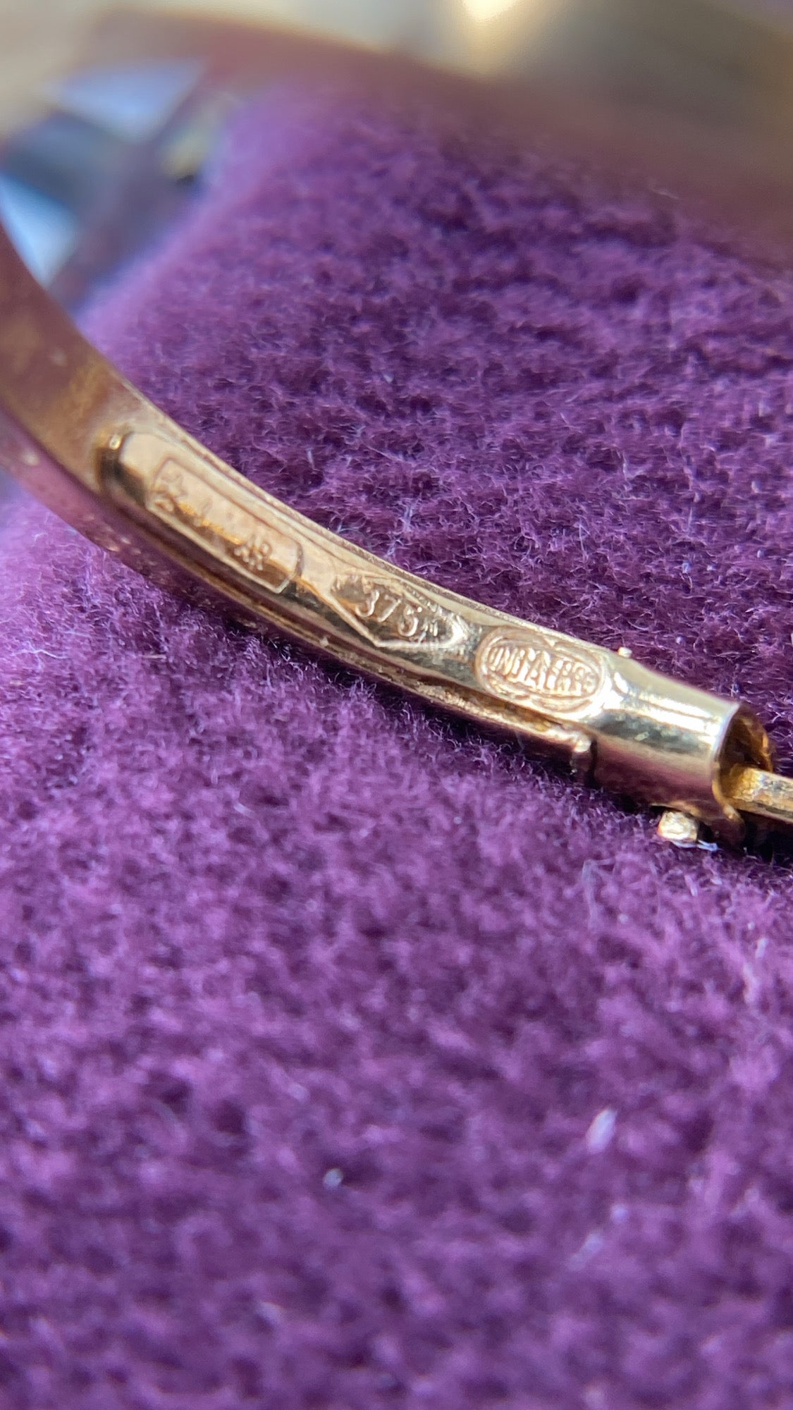 the unoaerre gold hoops