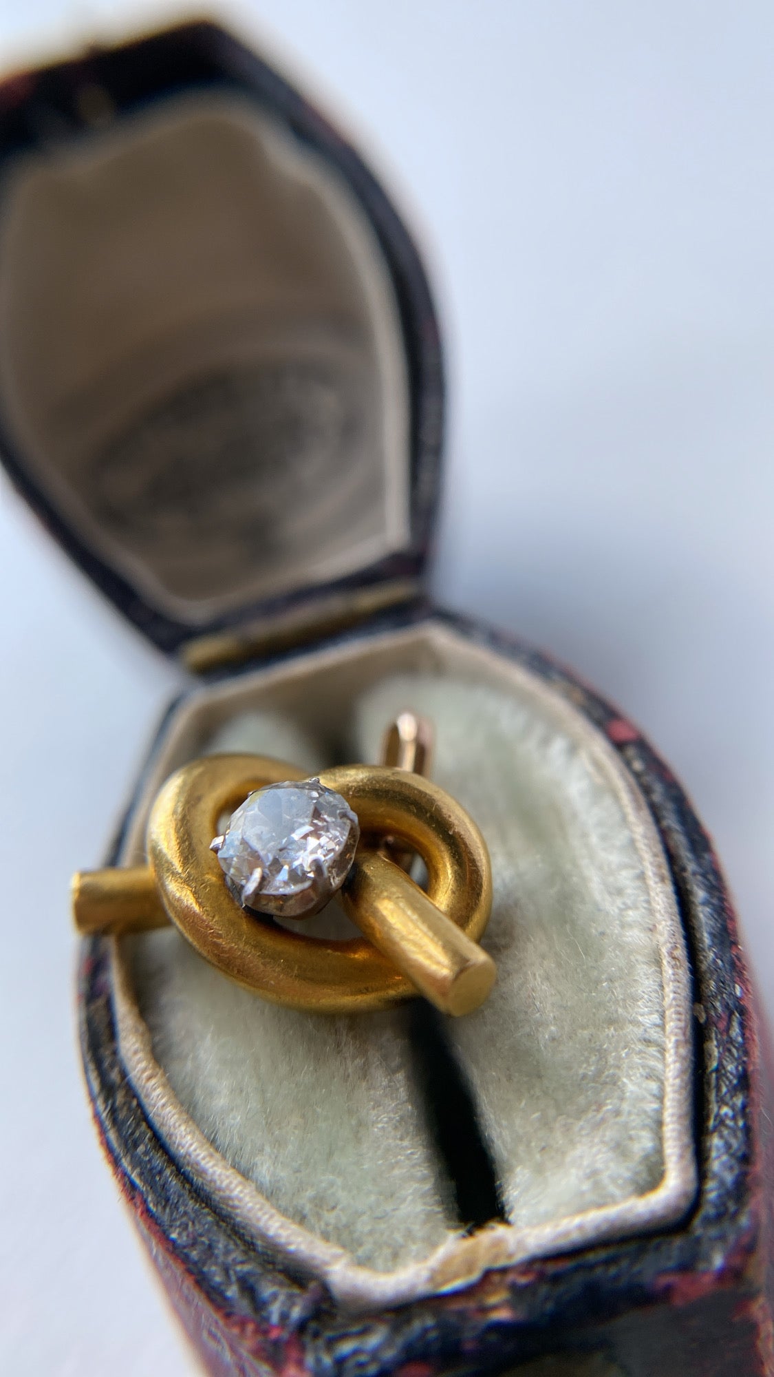the love knot pendant