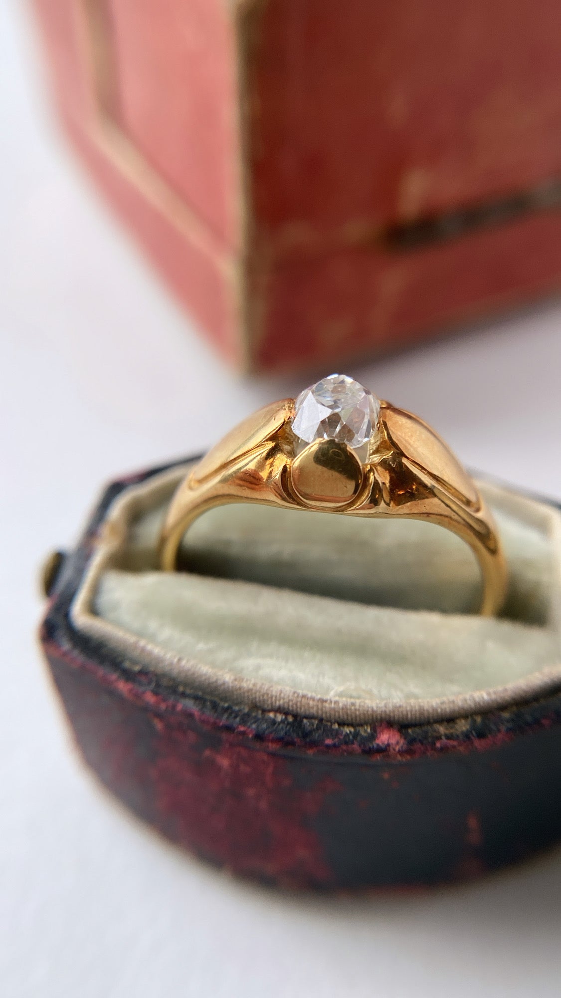 the Victorian cushion cut