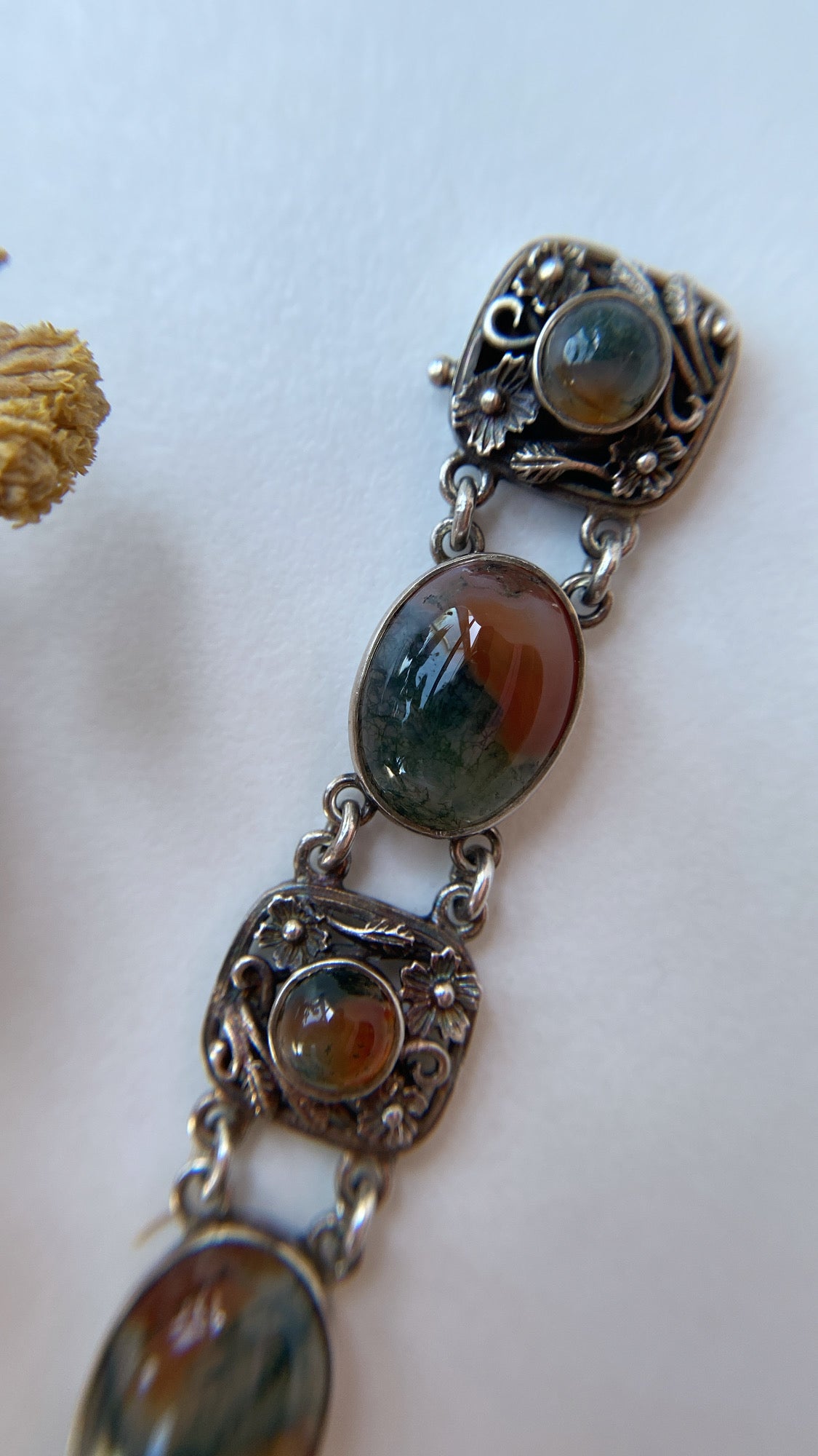 the arts & crafts moss agate bracelet