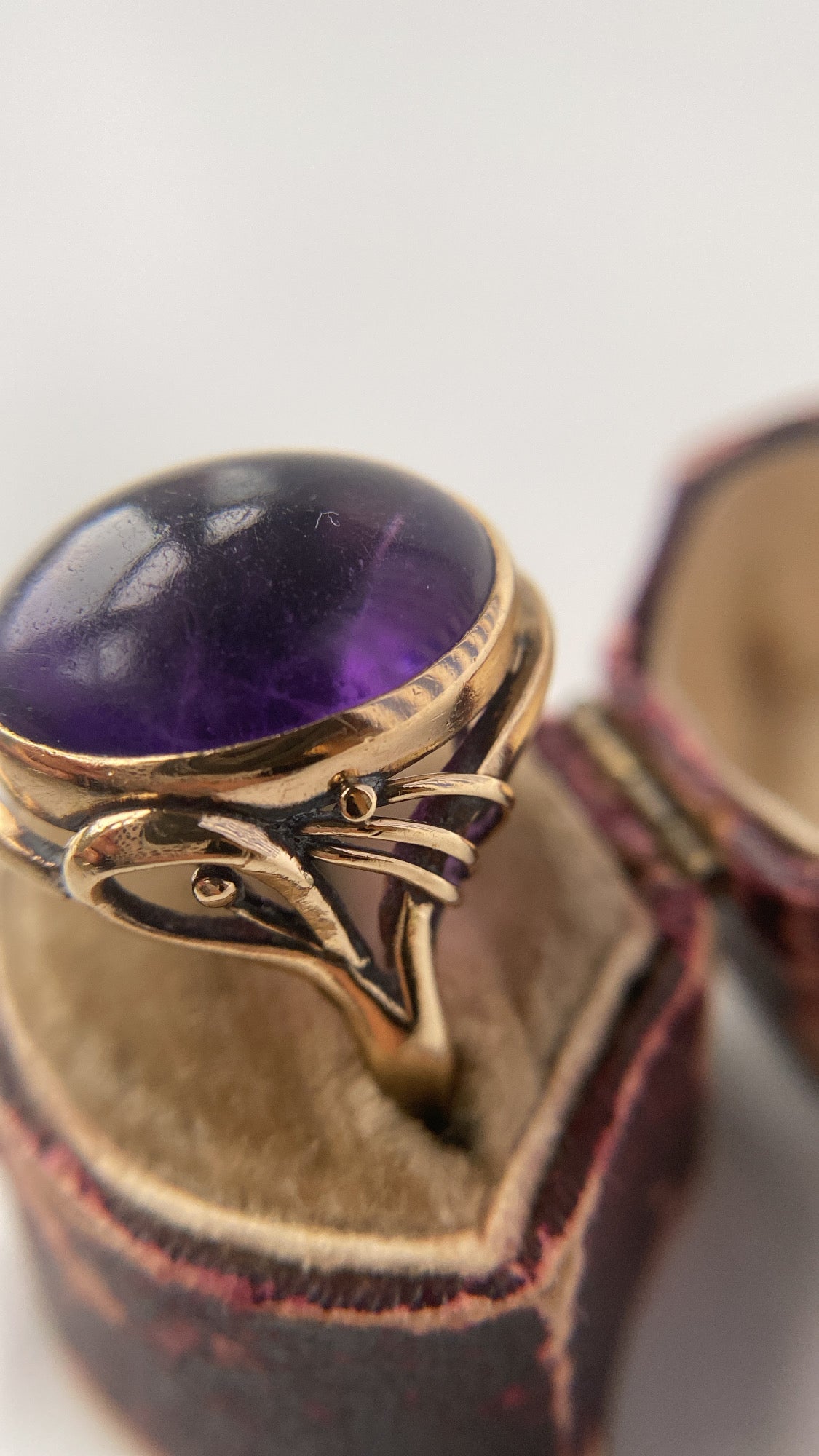 art nouveau amethyst cabochon