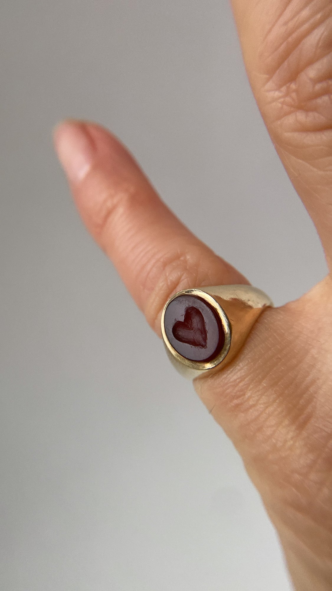 carnelian heart pinky