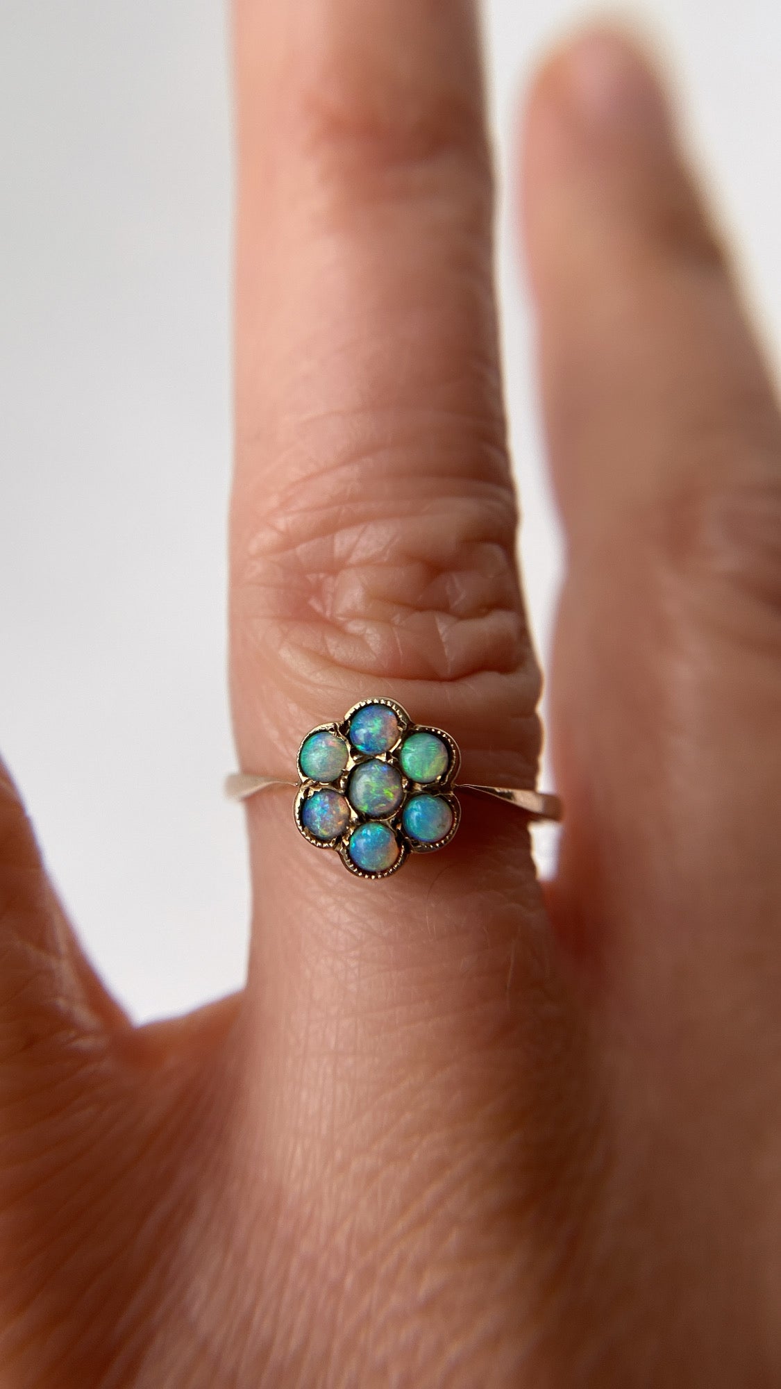 the opal daisy ring