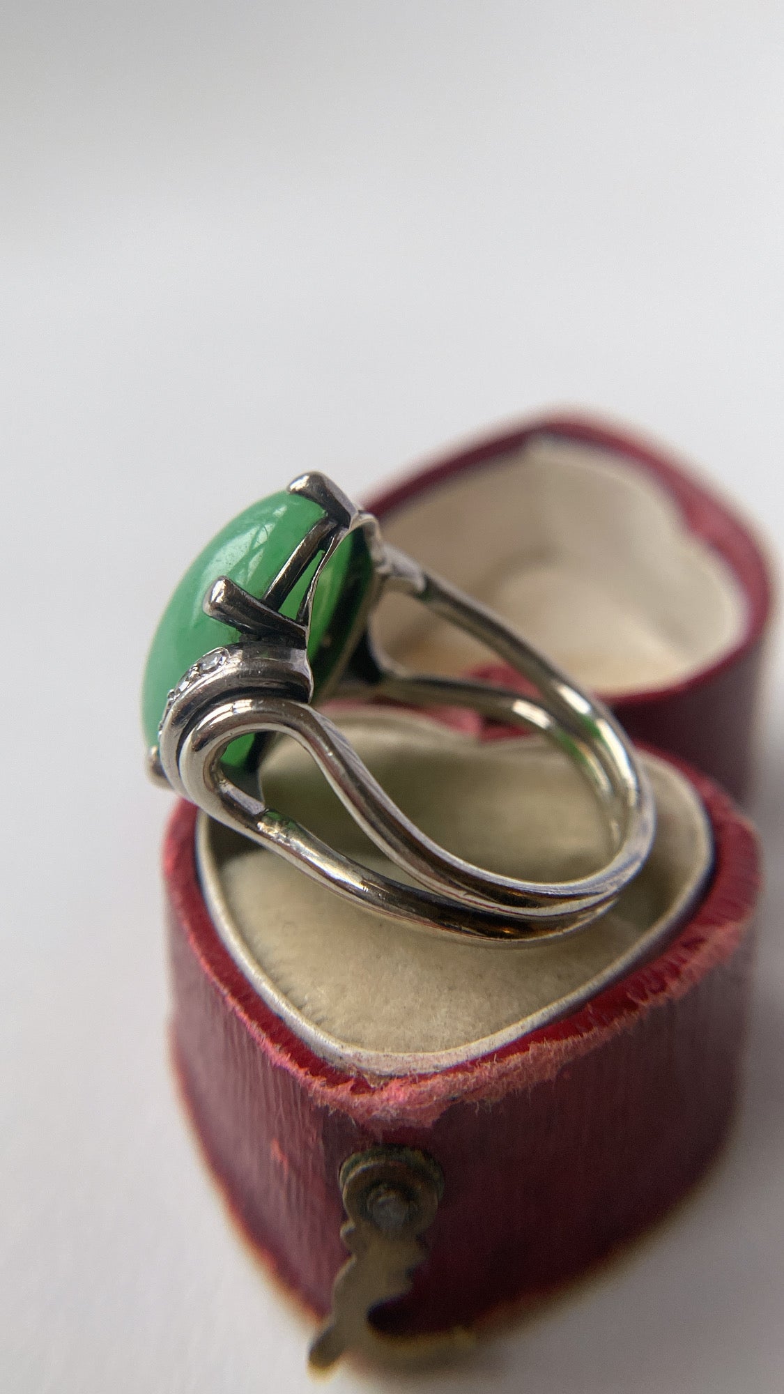 art deco jade ring