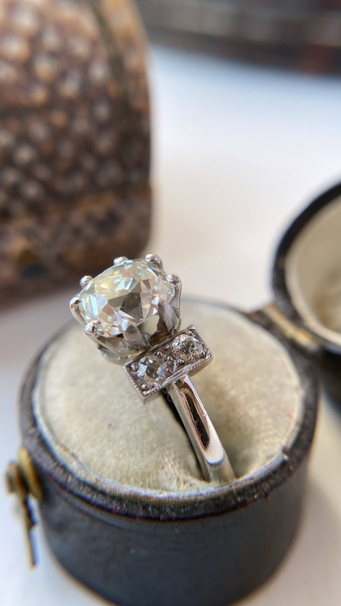 the elongated cushion cut