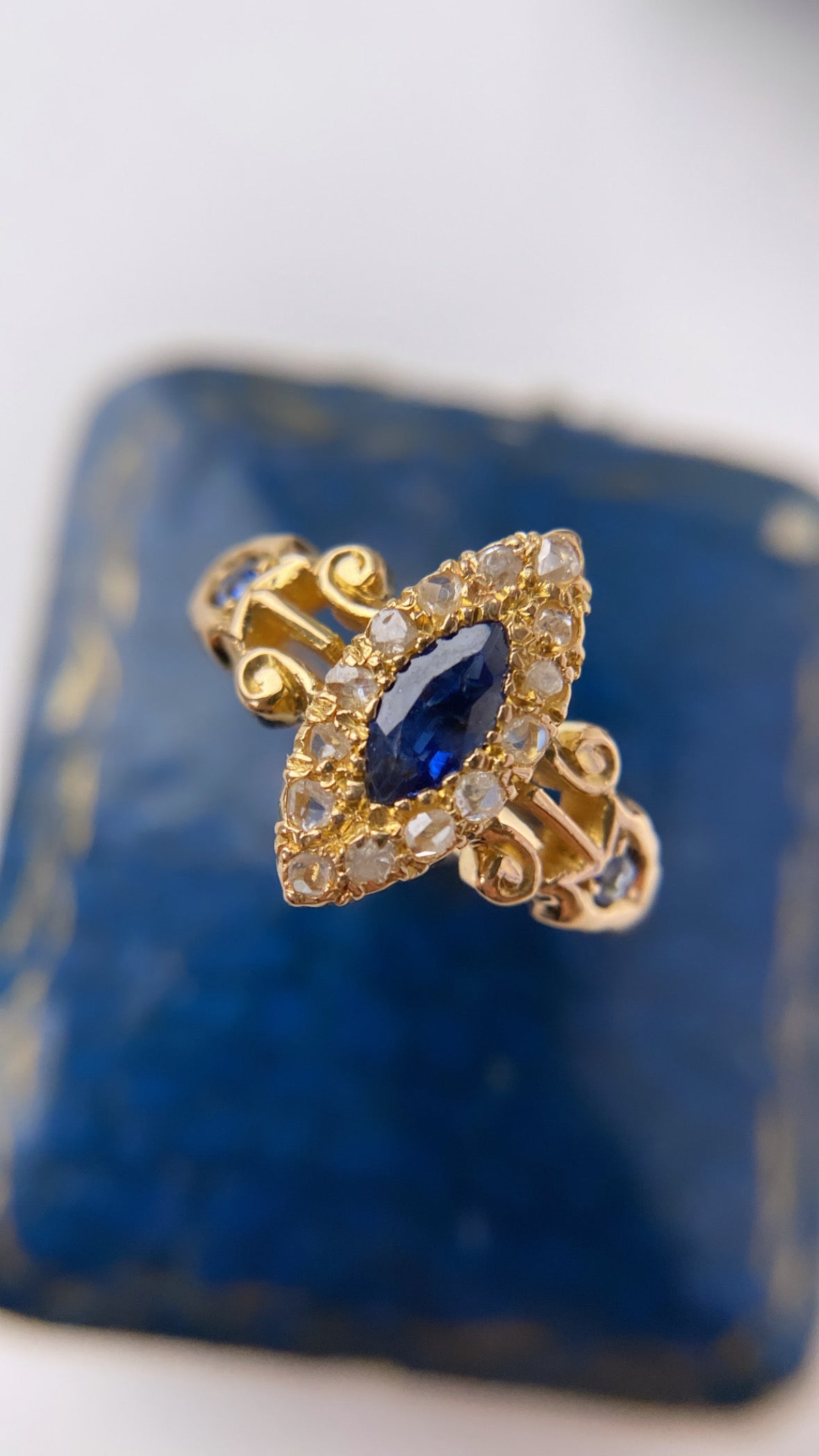 the antique sapphire and diamond navette