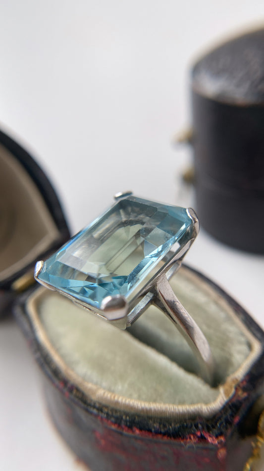 french aquamarine set in platinum