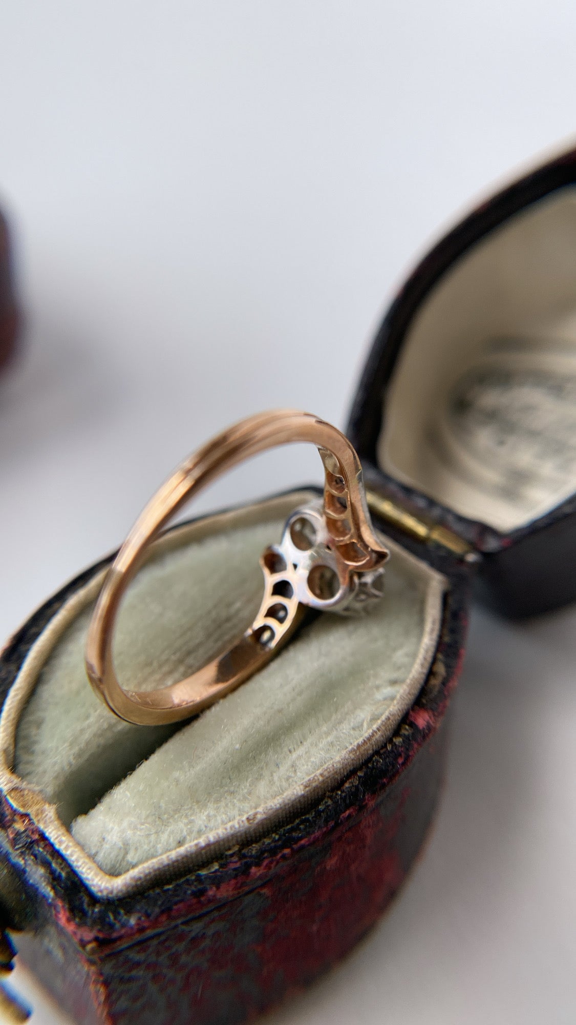 the toi et moi art deco ring