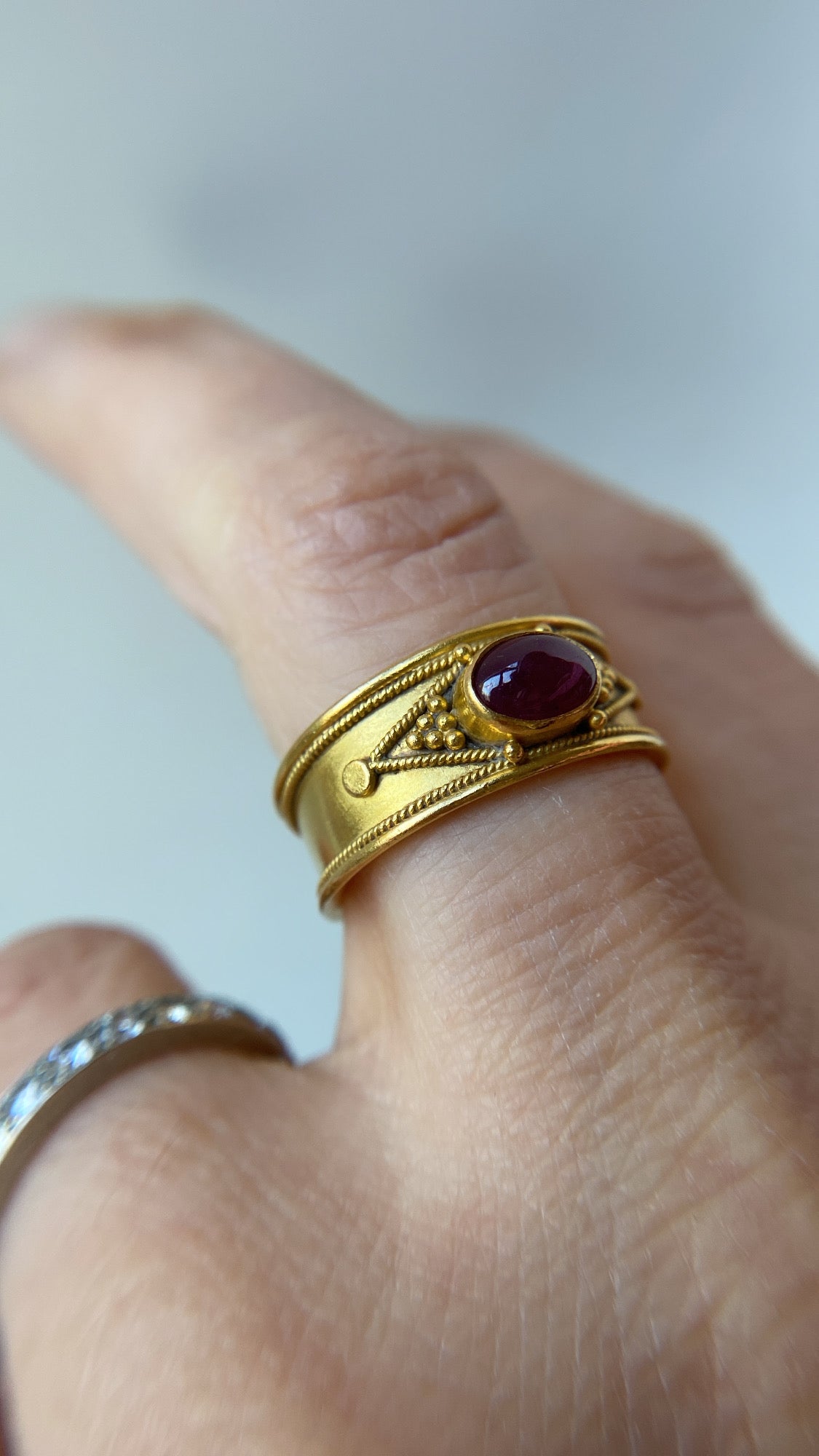 the 22ct ruby band