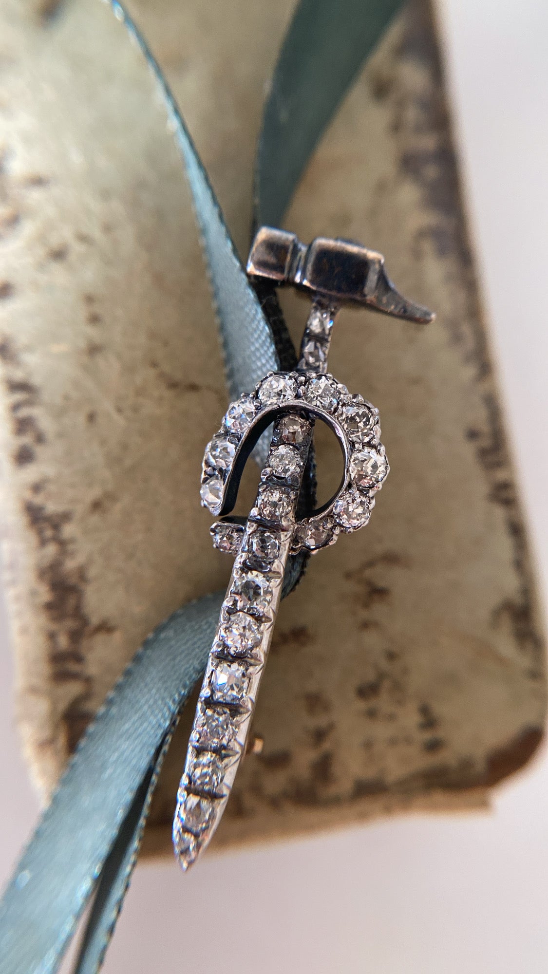 the old mine cut diamond hammer brooch