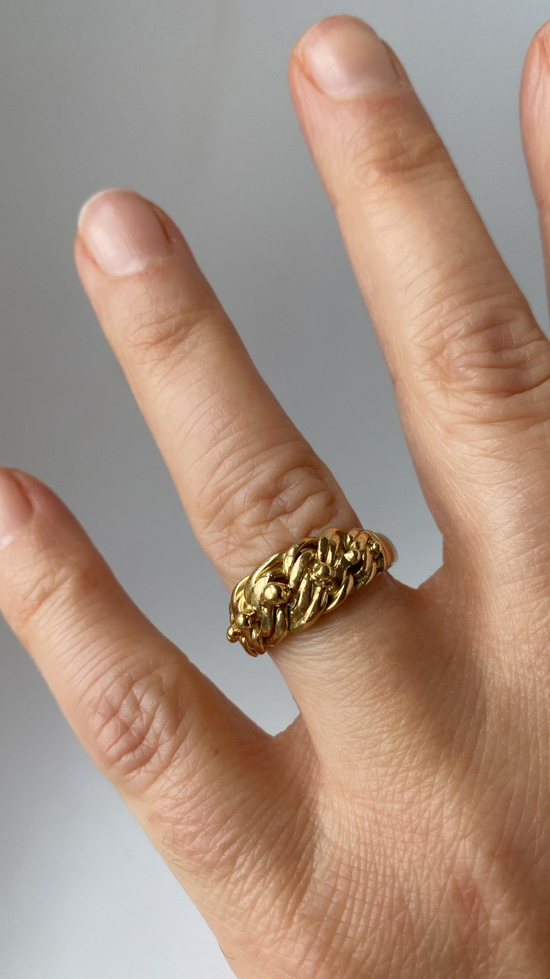 the chunky antique keeper ring