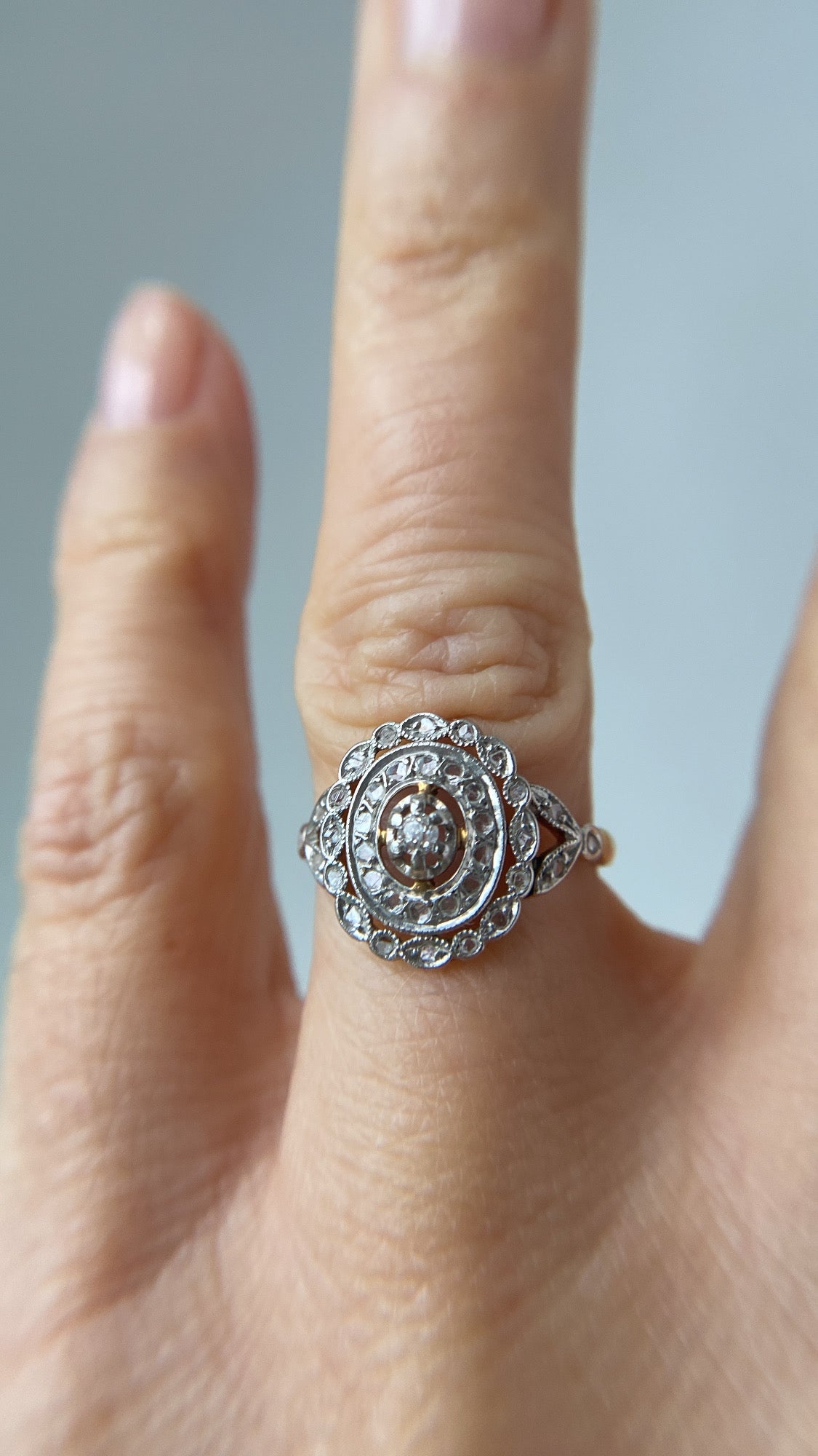 the French diamond lace ring