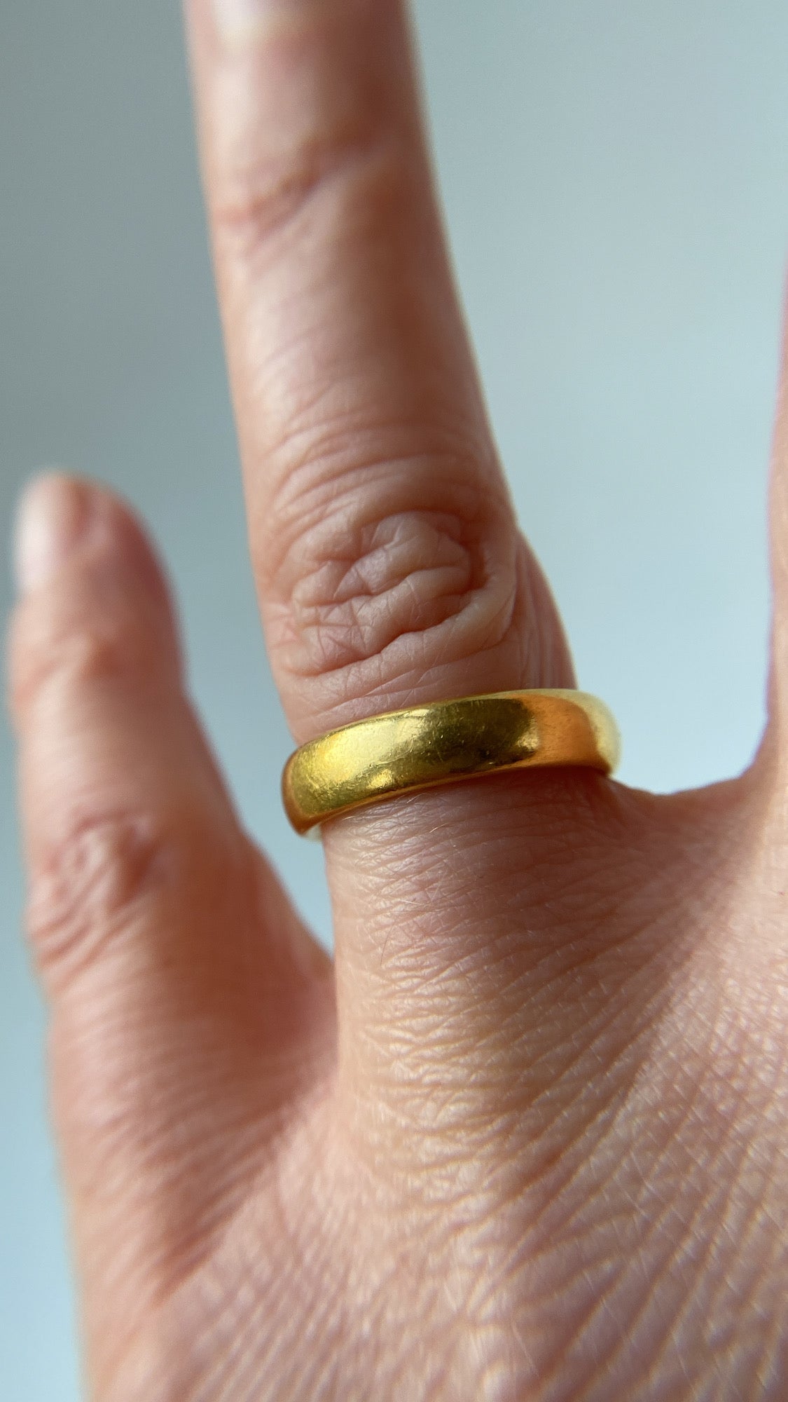 22ct butter gold antique wedding band