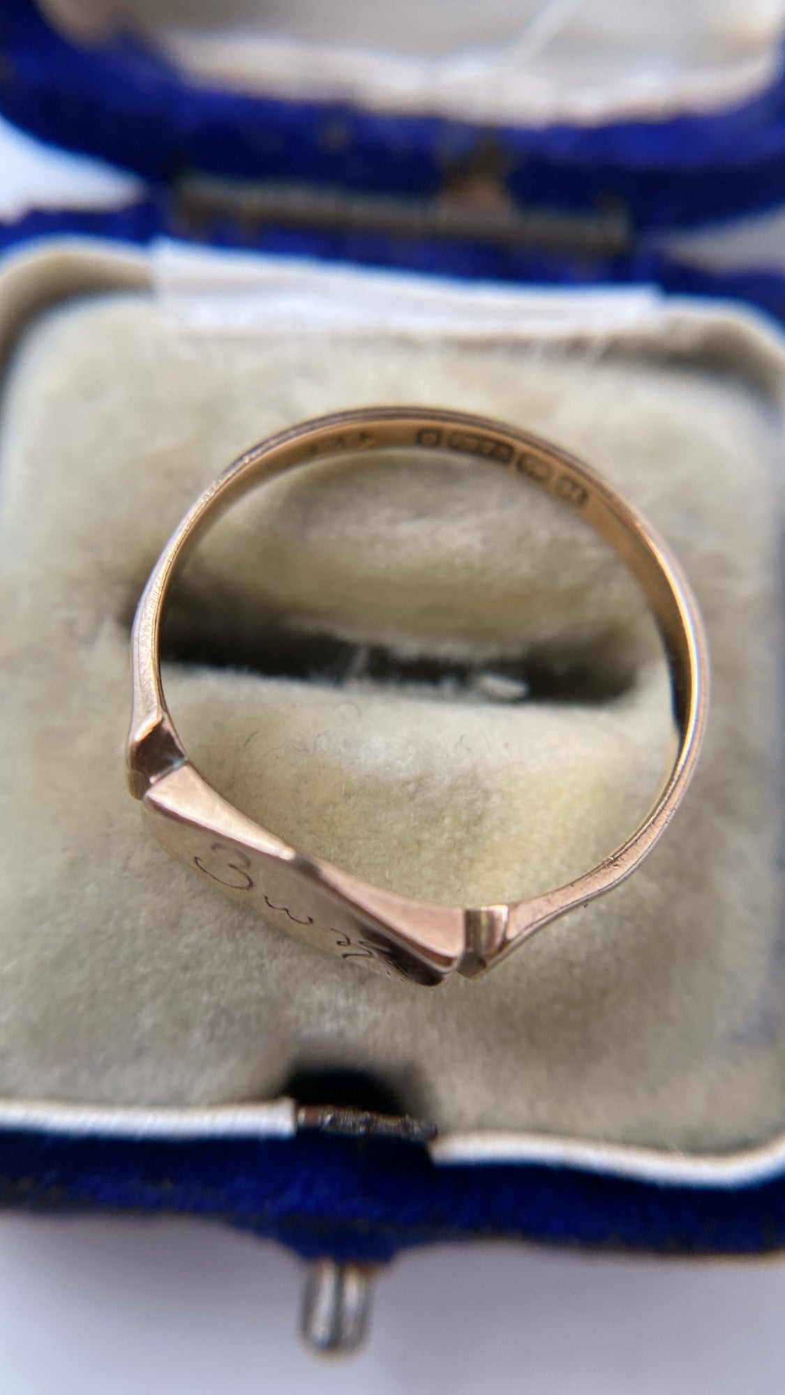 the Victorian kite shaped signet ring