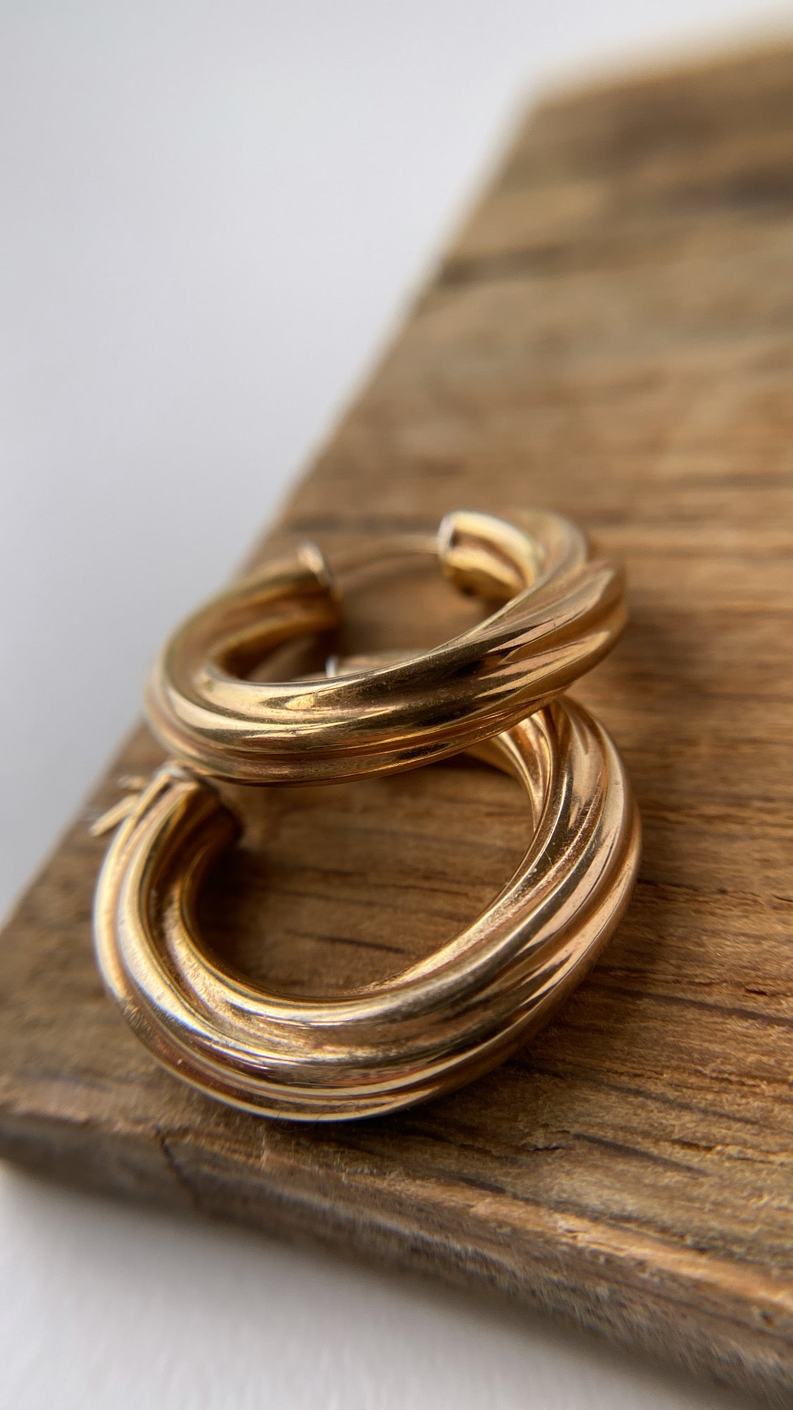 the twisted hoops