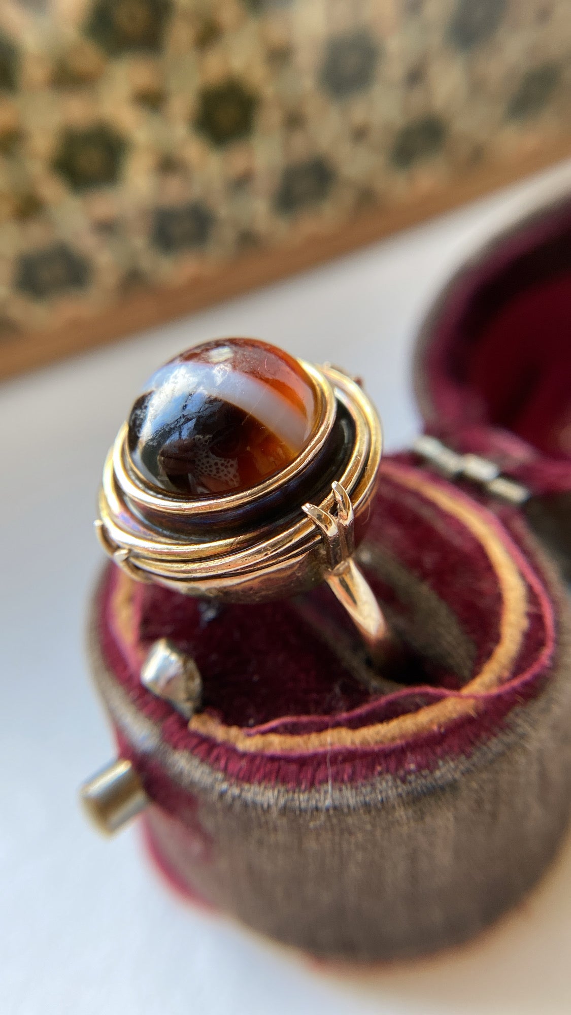 the Victorian banded agate