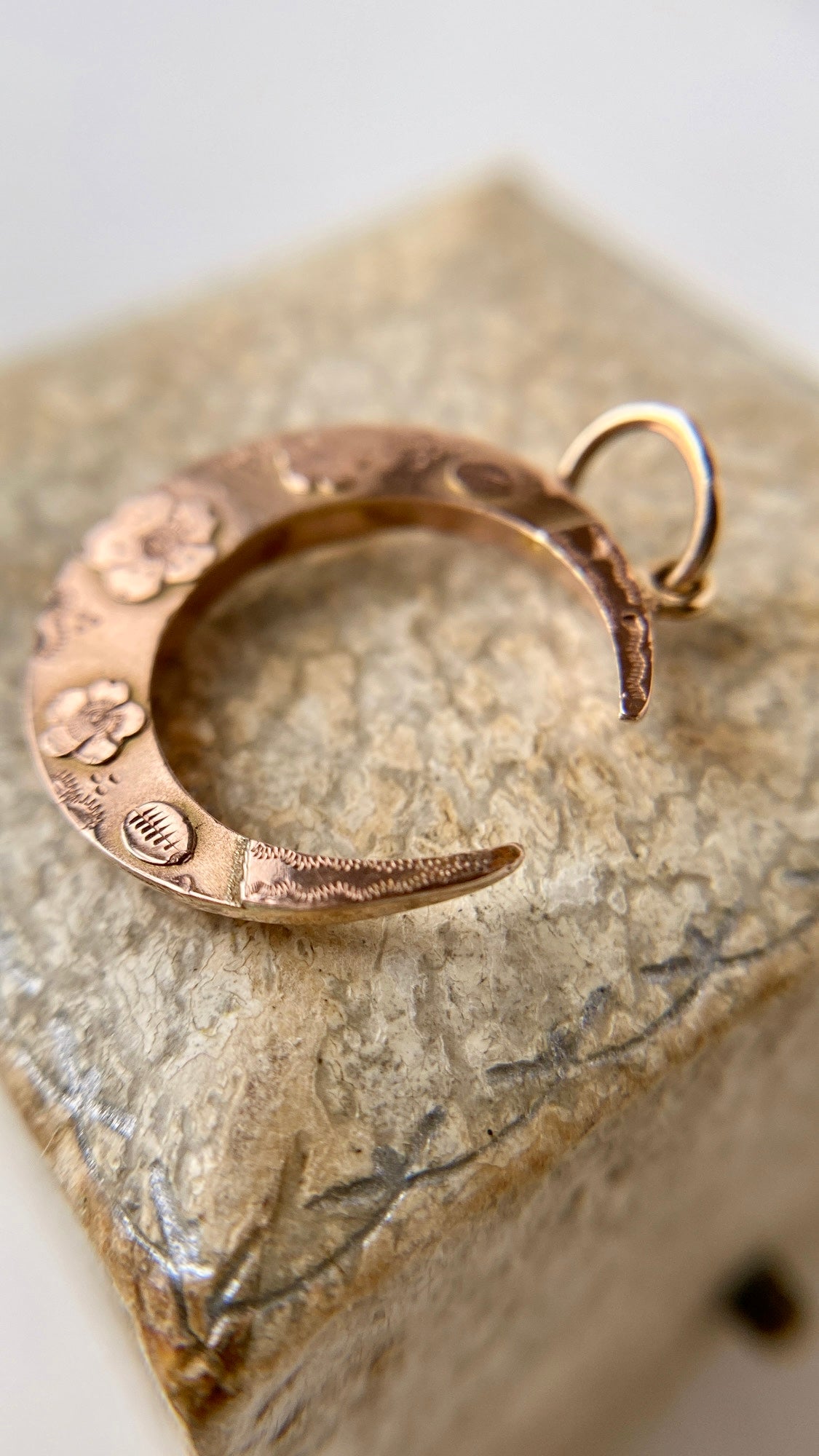 the flower crescent