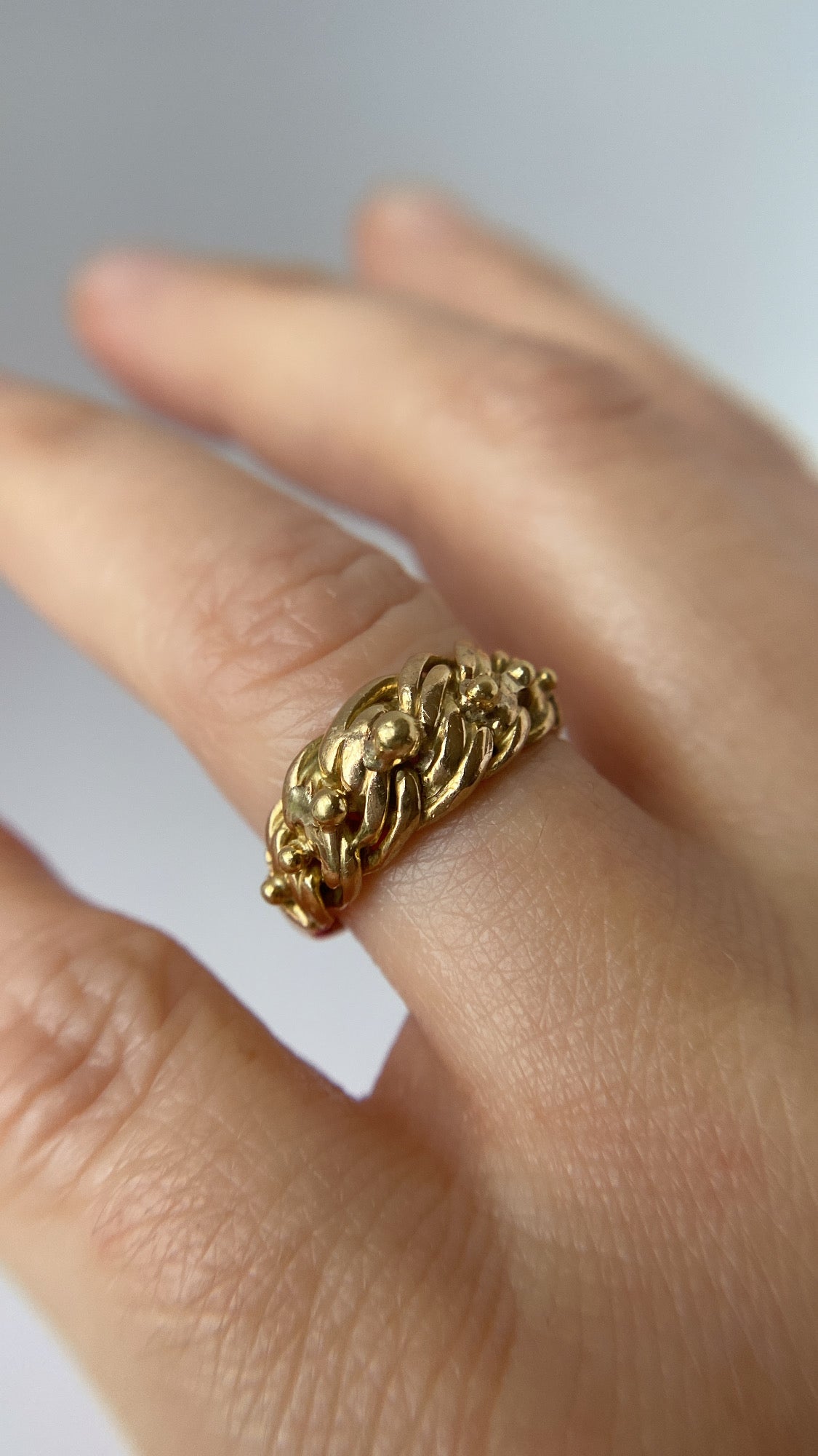 the chunky antique keeper ring