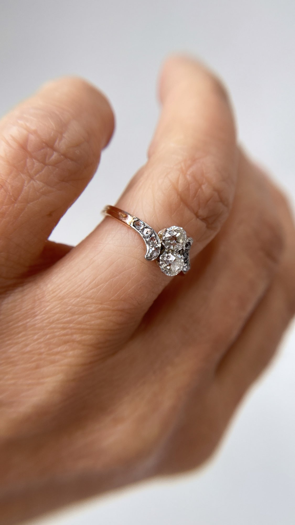 the toi et moi art deco ring