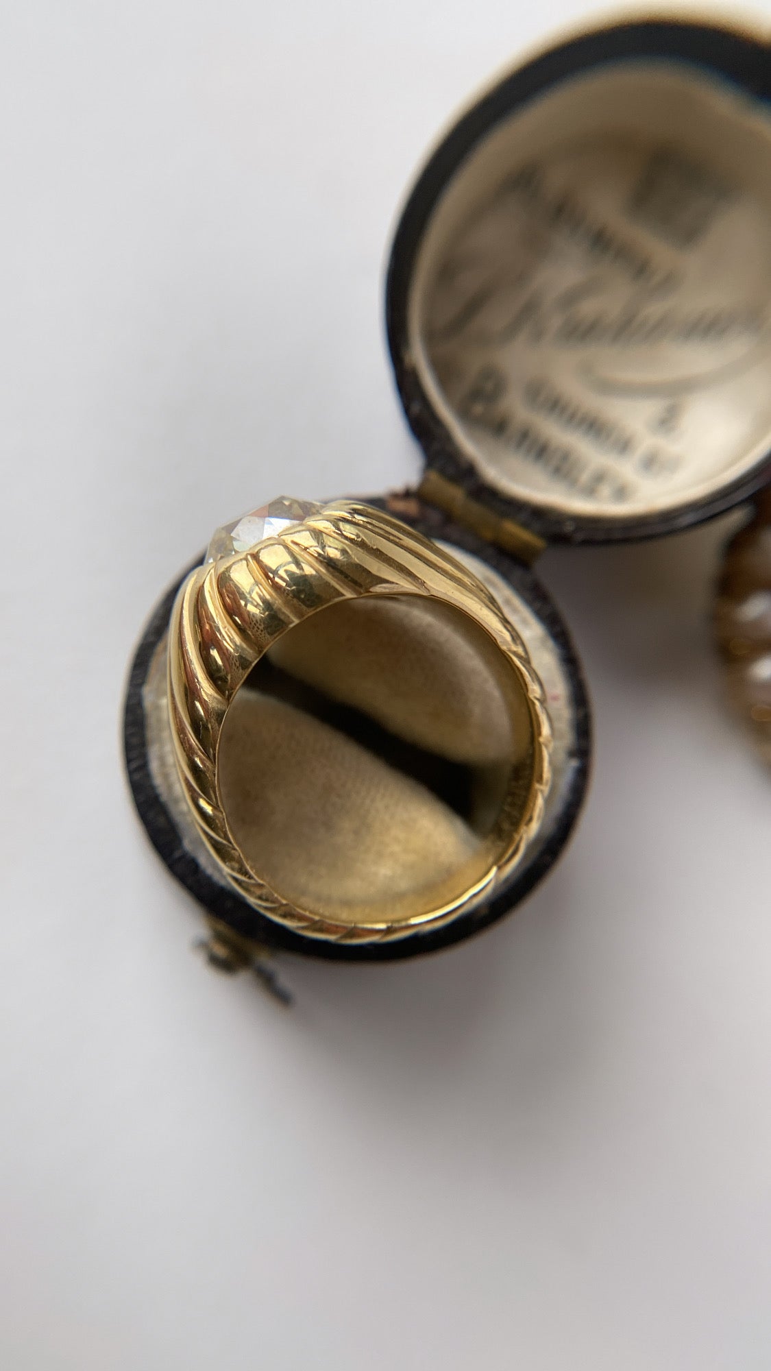 the 1960s diamond bombe ring