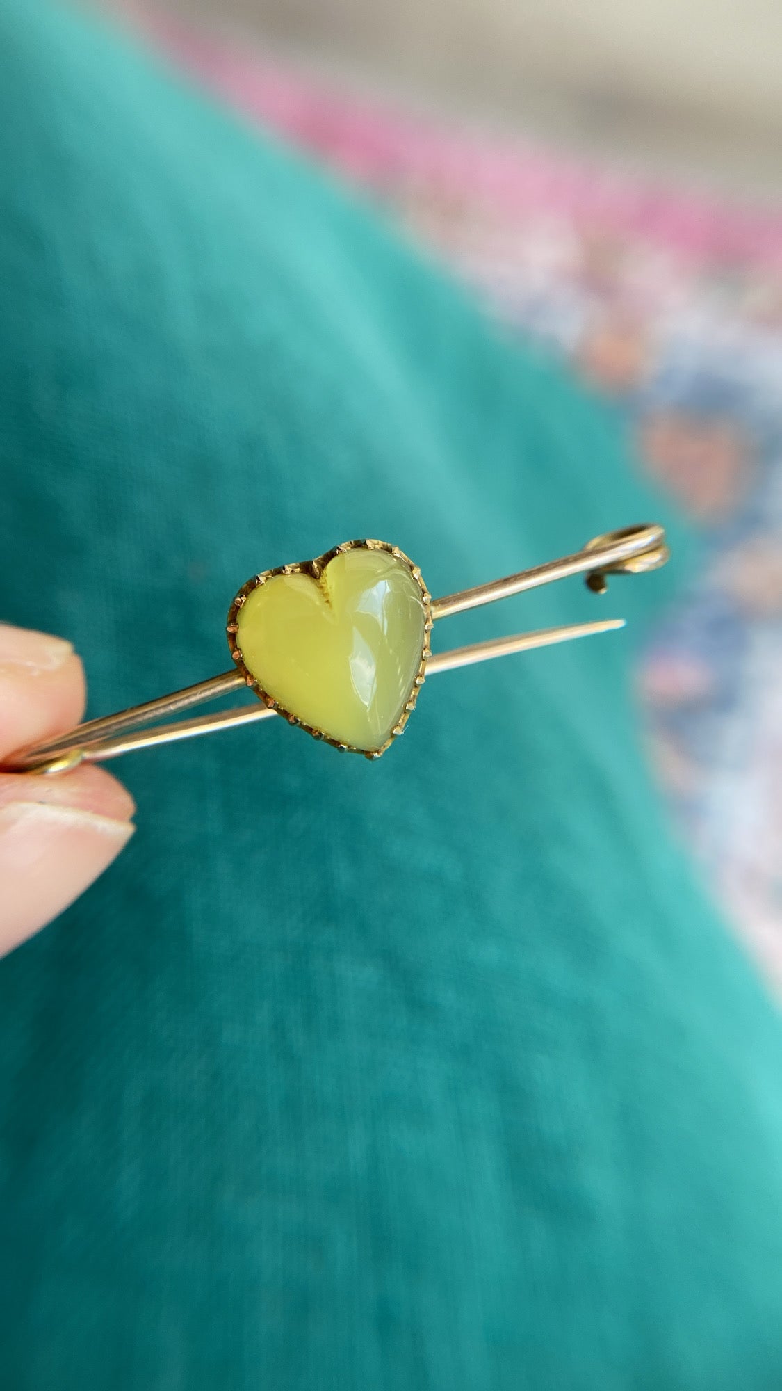 the antique chalcedony heart pin