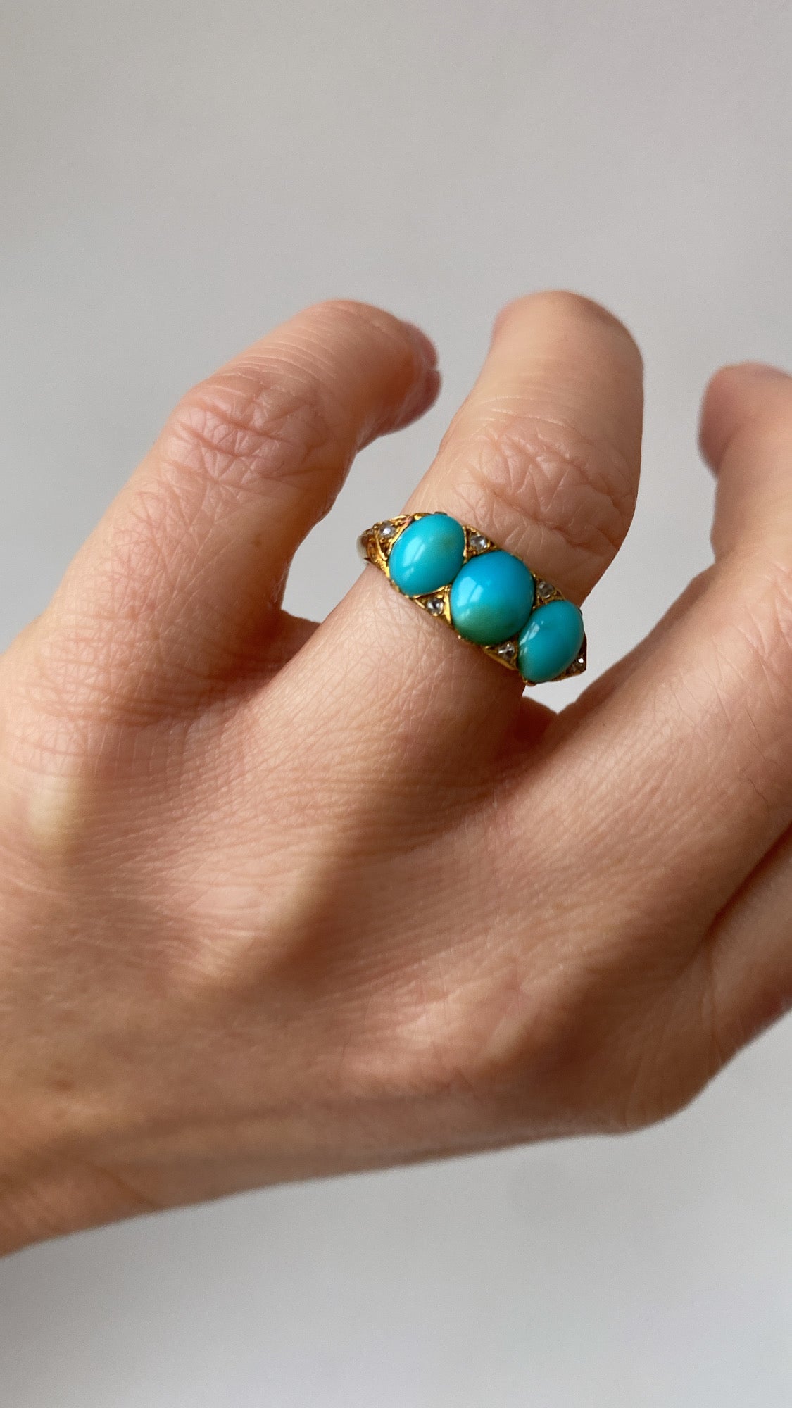 the turquoise three stone