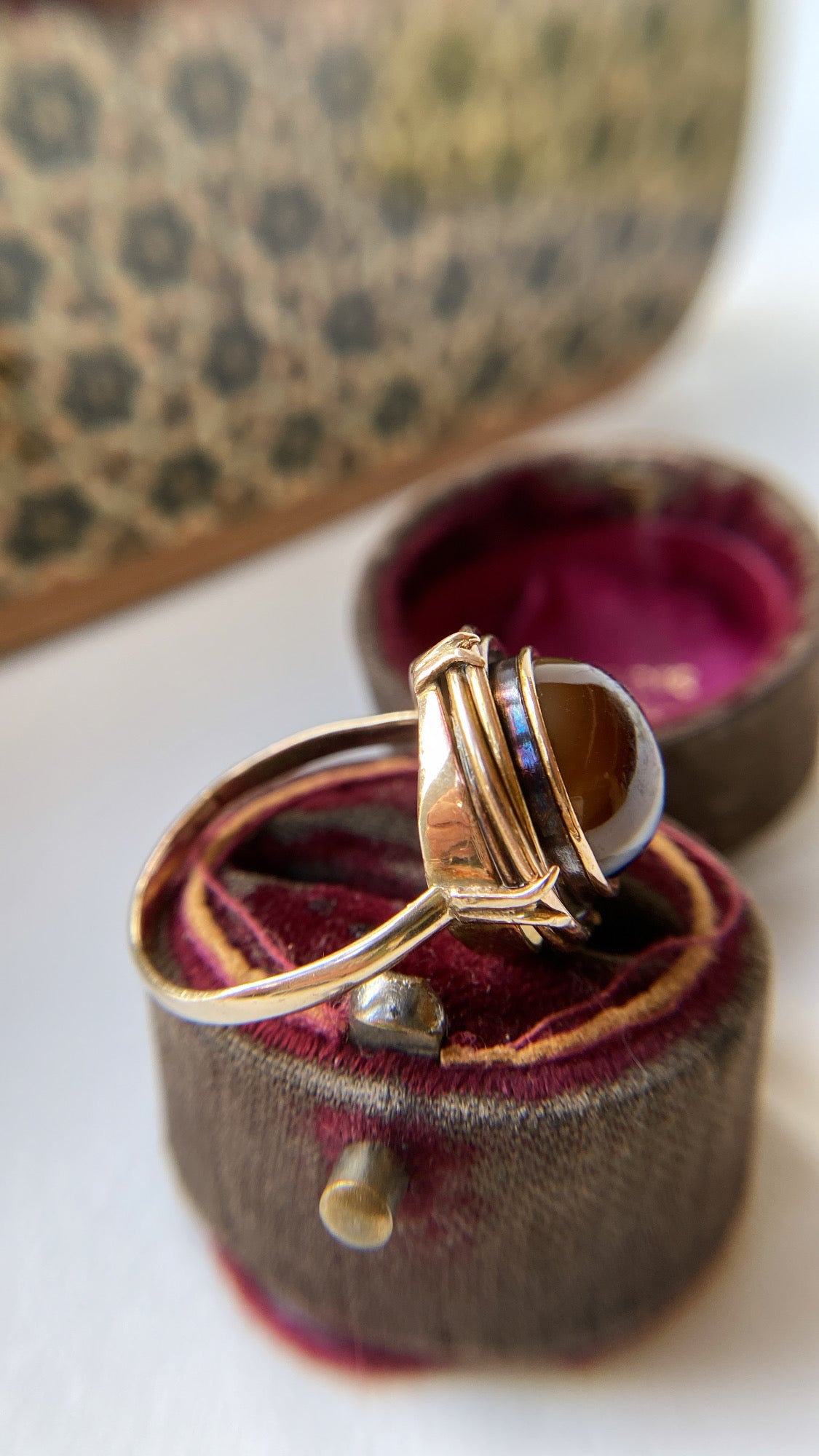 the Victorian banded agate