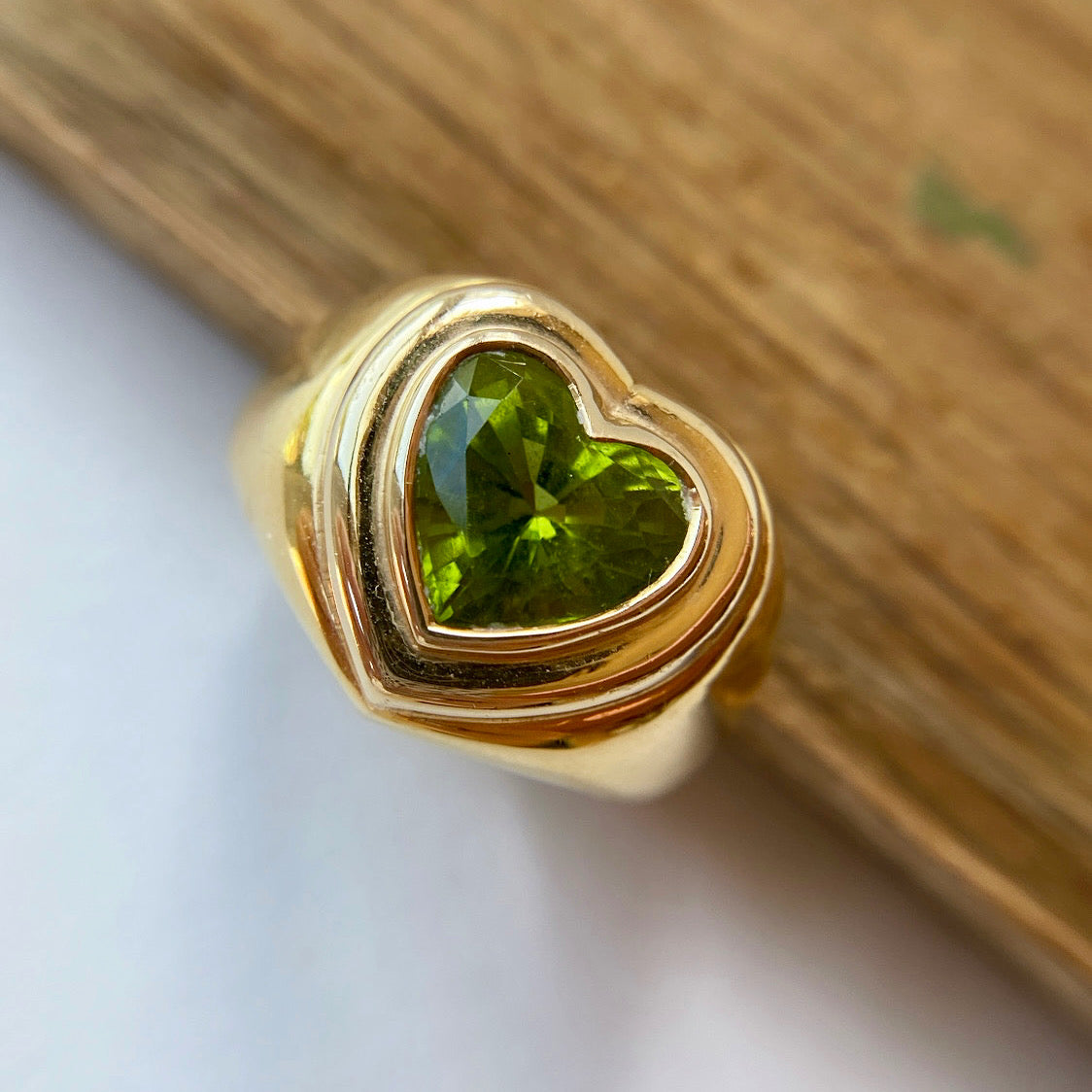 the peridot heart ring