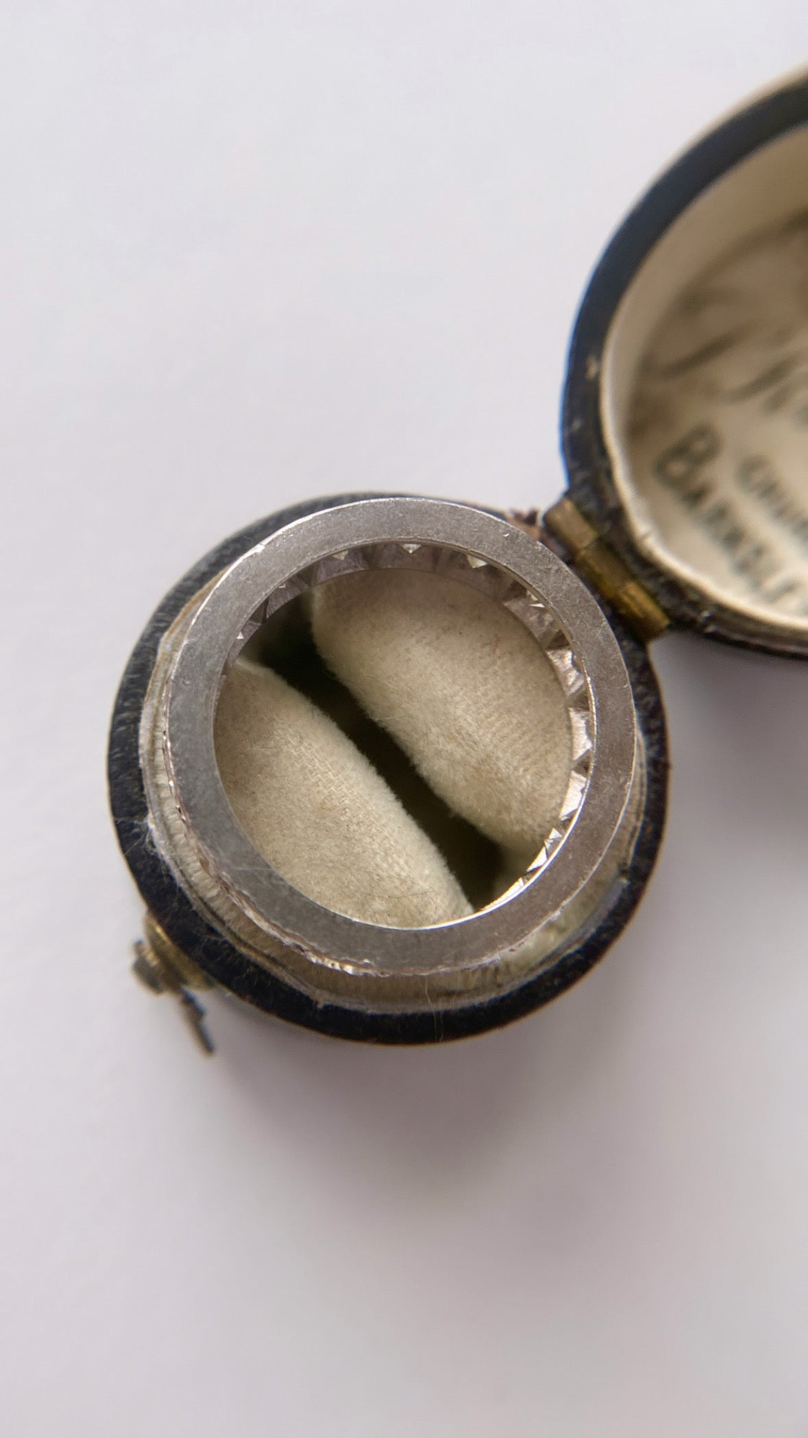 the diamond eternity band