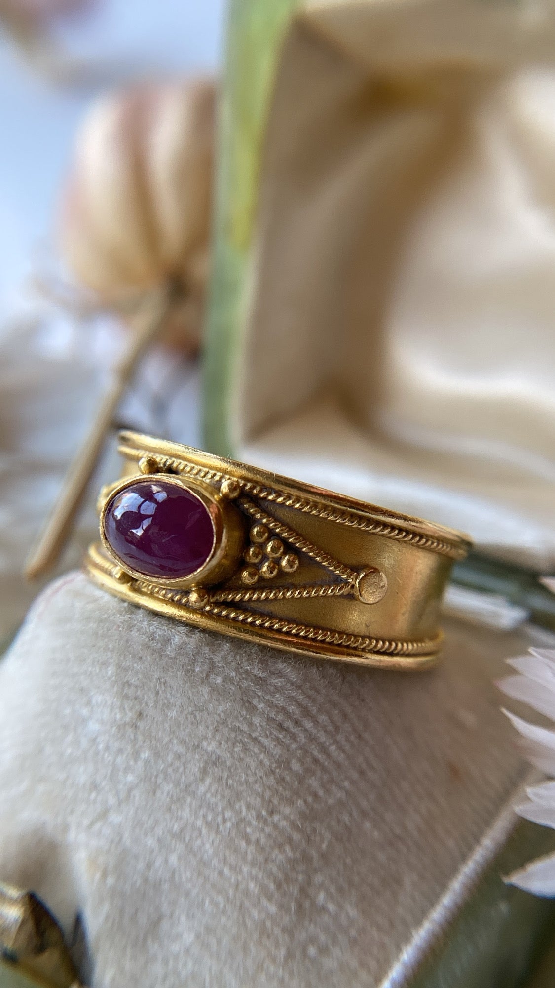 the 22ct ruby band