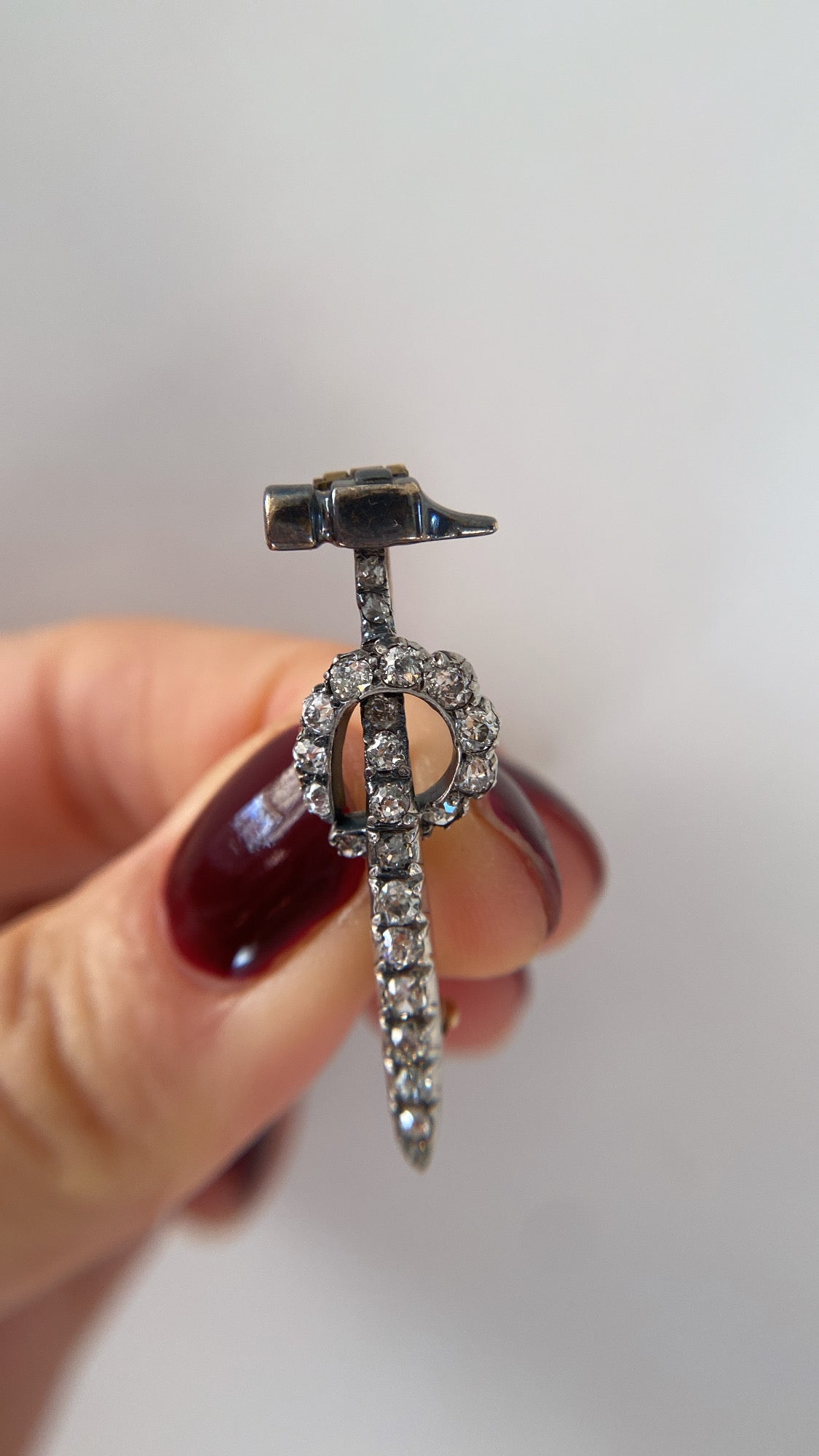 the old mine cut diamond hammer brooch
