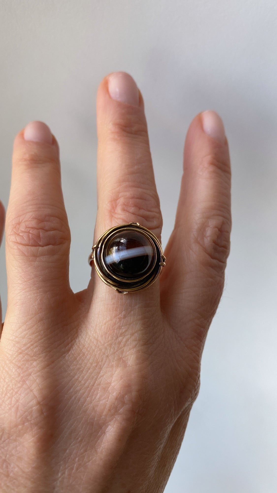 the Victorian banded agate