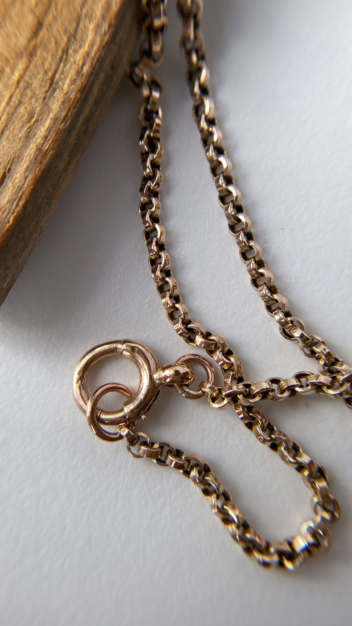 the antique belcher chain with large bolt ring