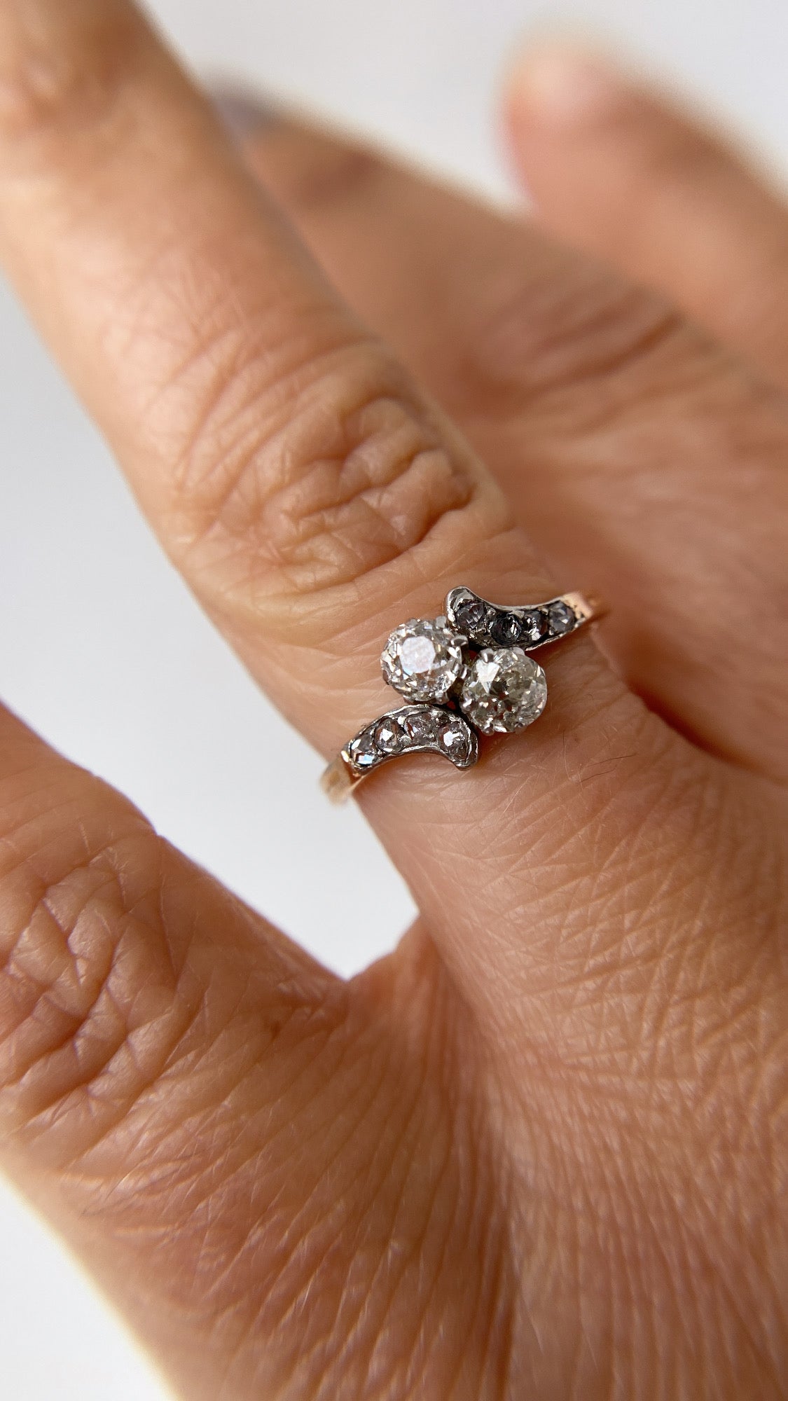 the toi et moi art deco ring