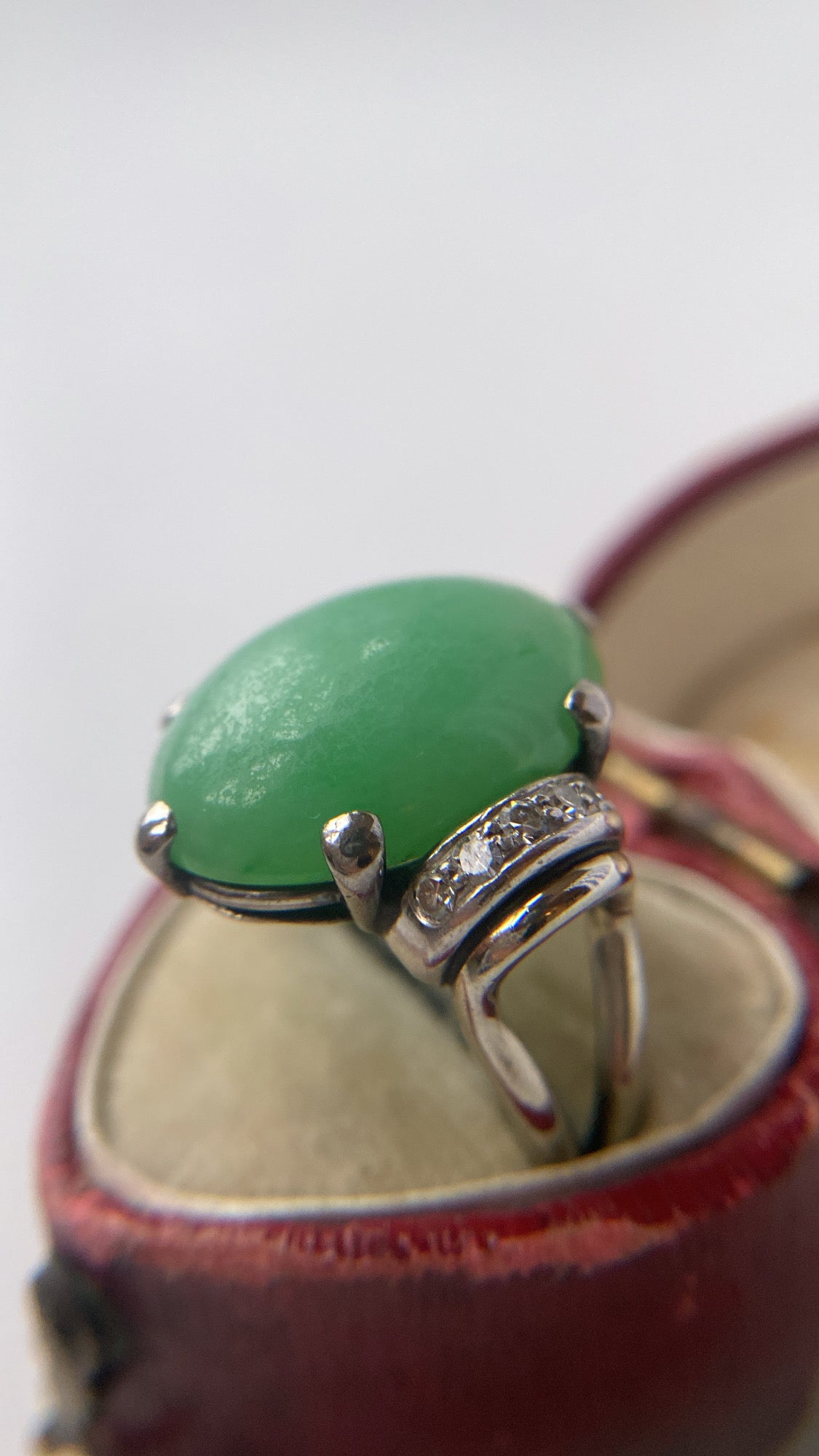 art deco jade ring