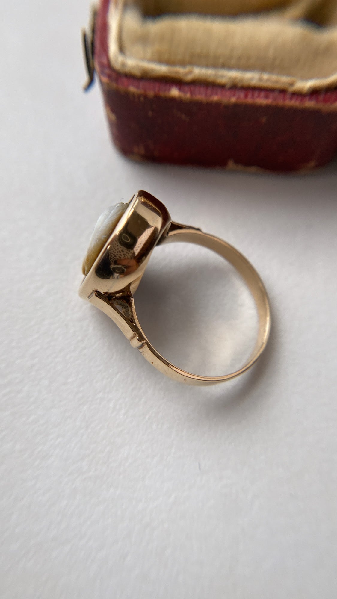 the mother of pearl cameo ring