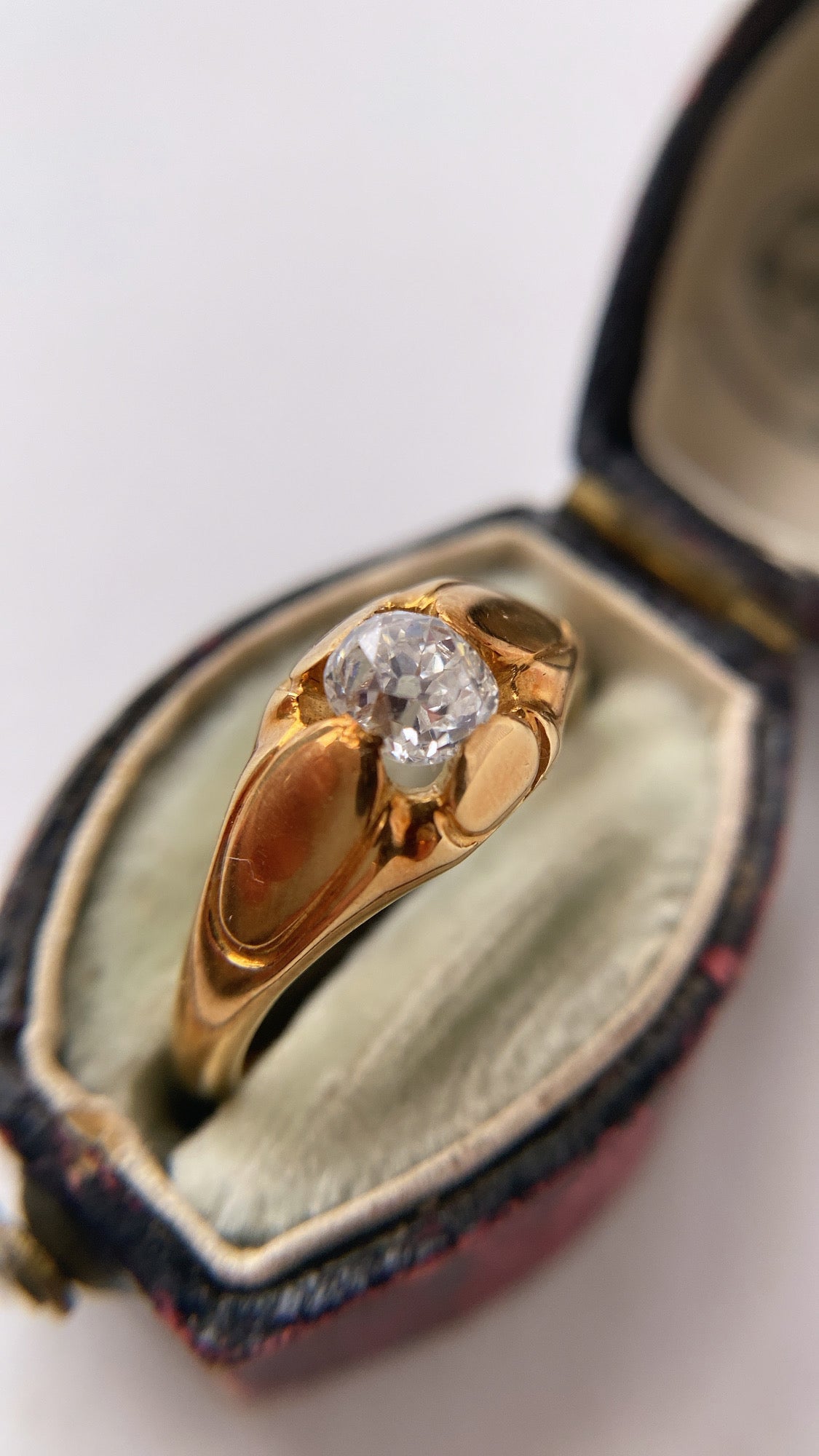 the Victorian cushion cut
