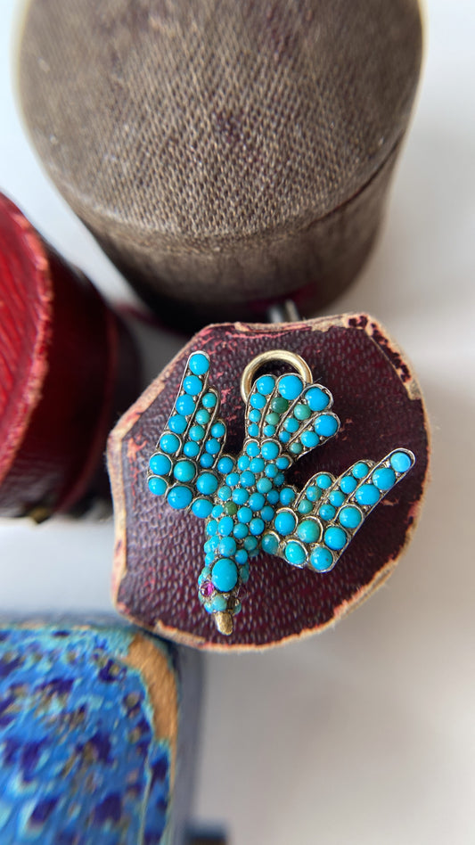 antique st esprit turquoise dove pendant