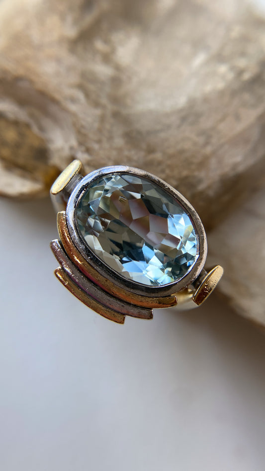 the 1940s aquamarine ring