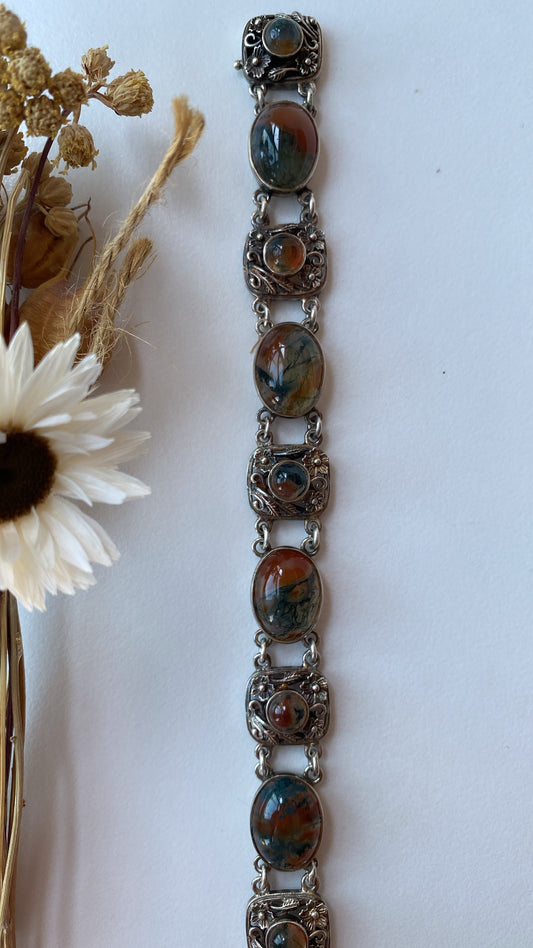 the arts & crafts moss agate bracelet