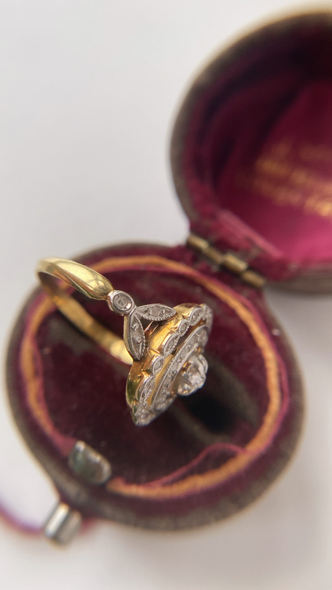 the French diamond lace ring